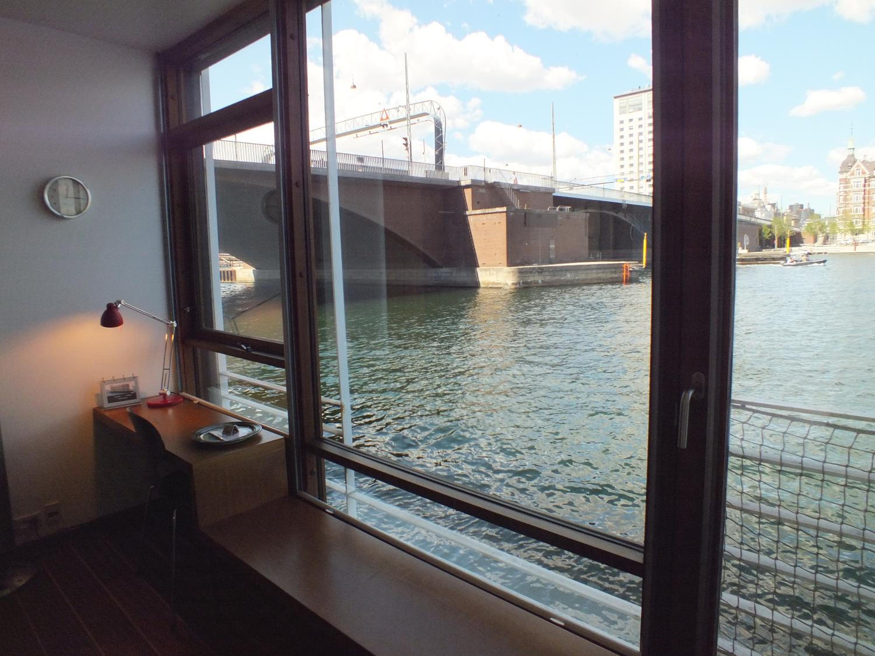 Double Room - Photo 6