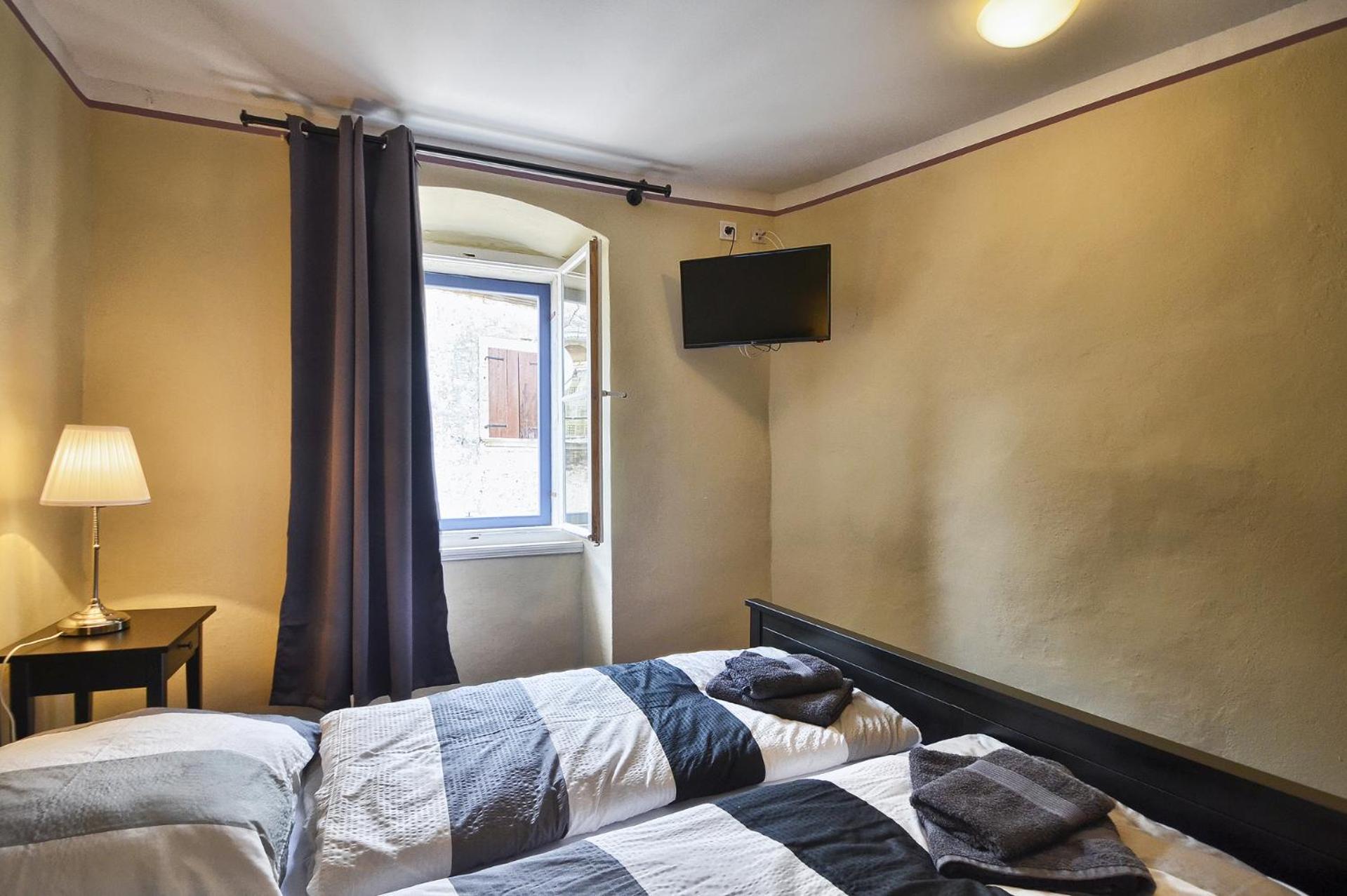 Double Room With Private Bathroom photo 1