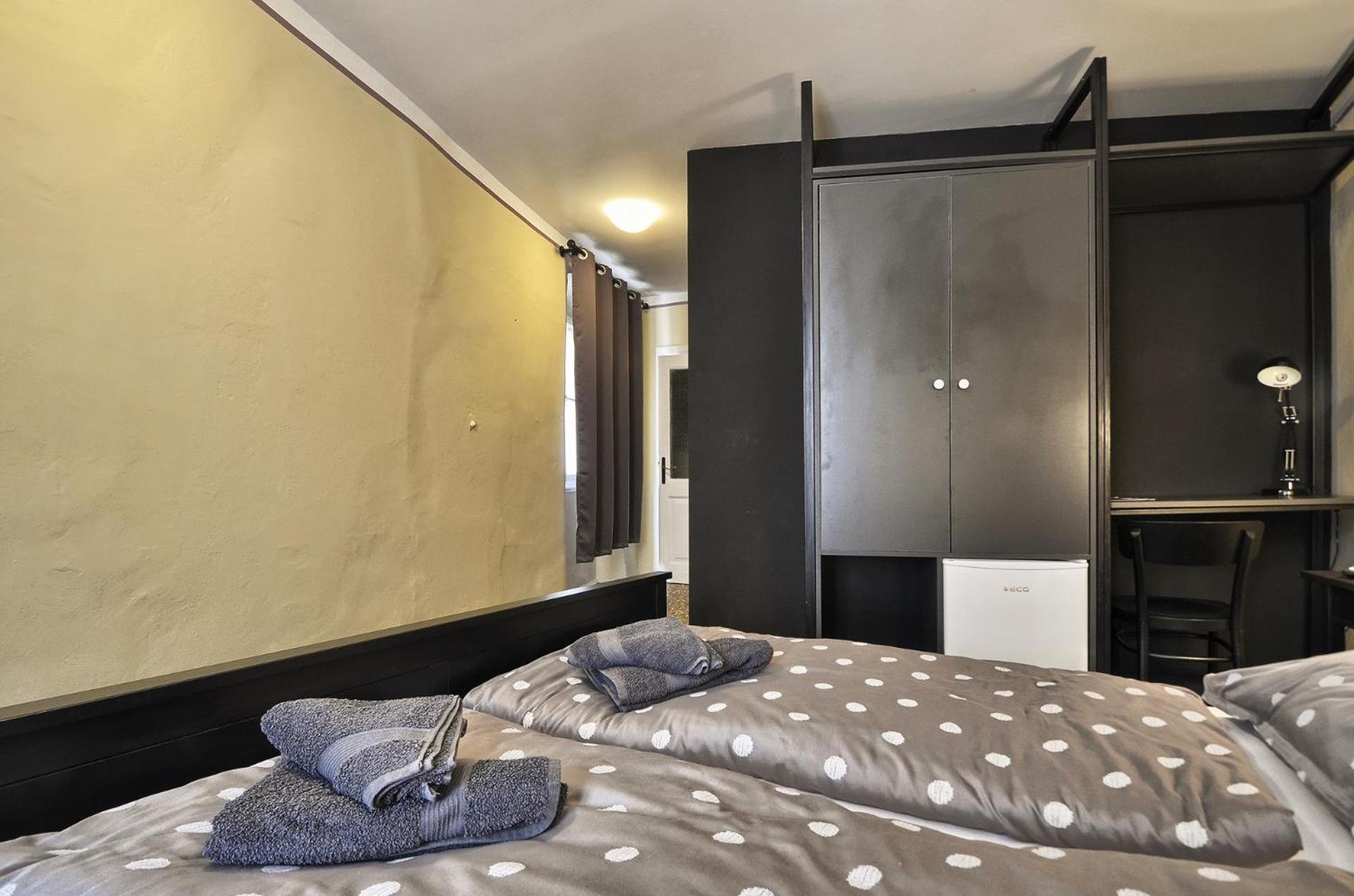 Double Room With Private Bathroom photo 1