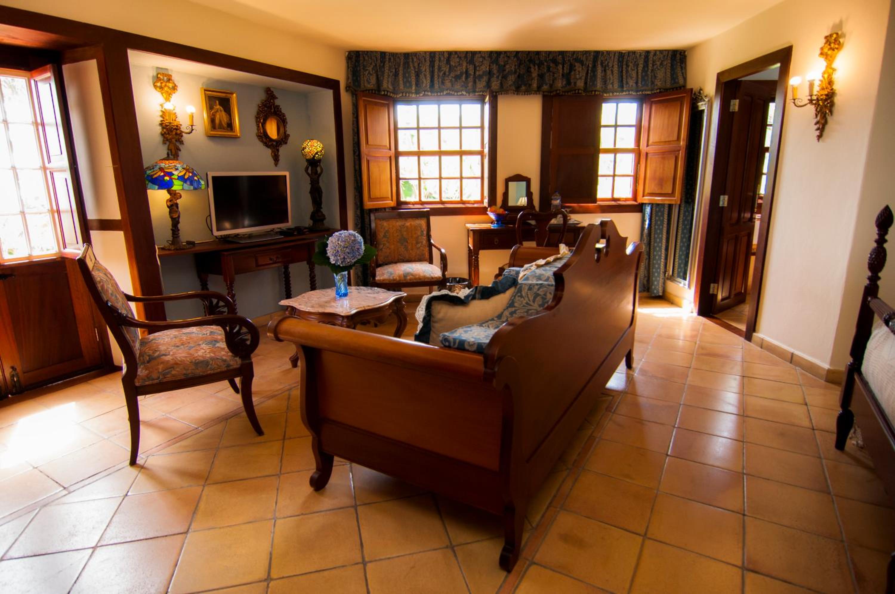 Triple Room with View photo 3