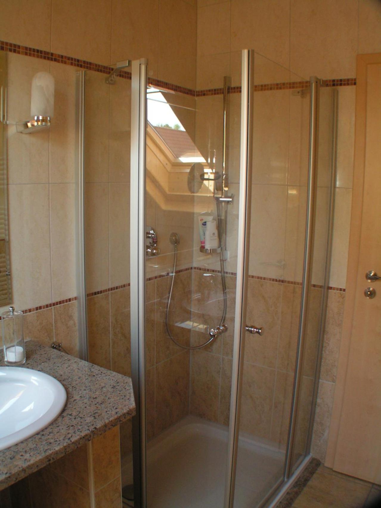 Apartment with Balcony photo 2