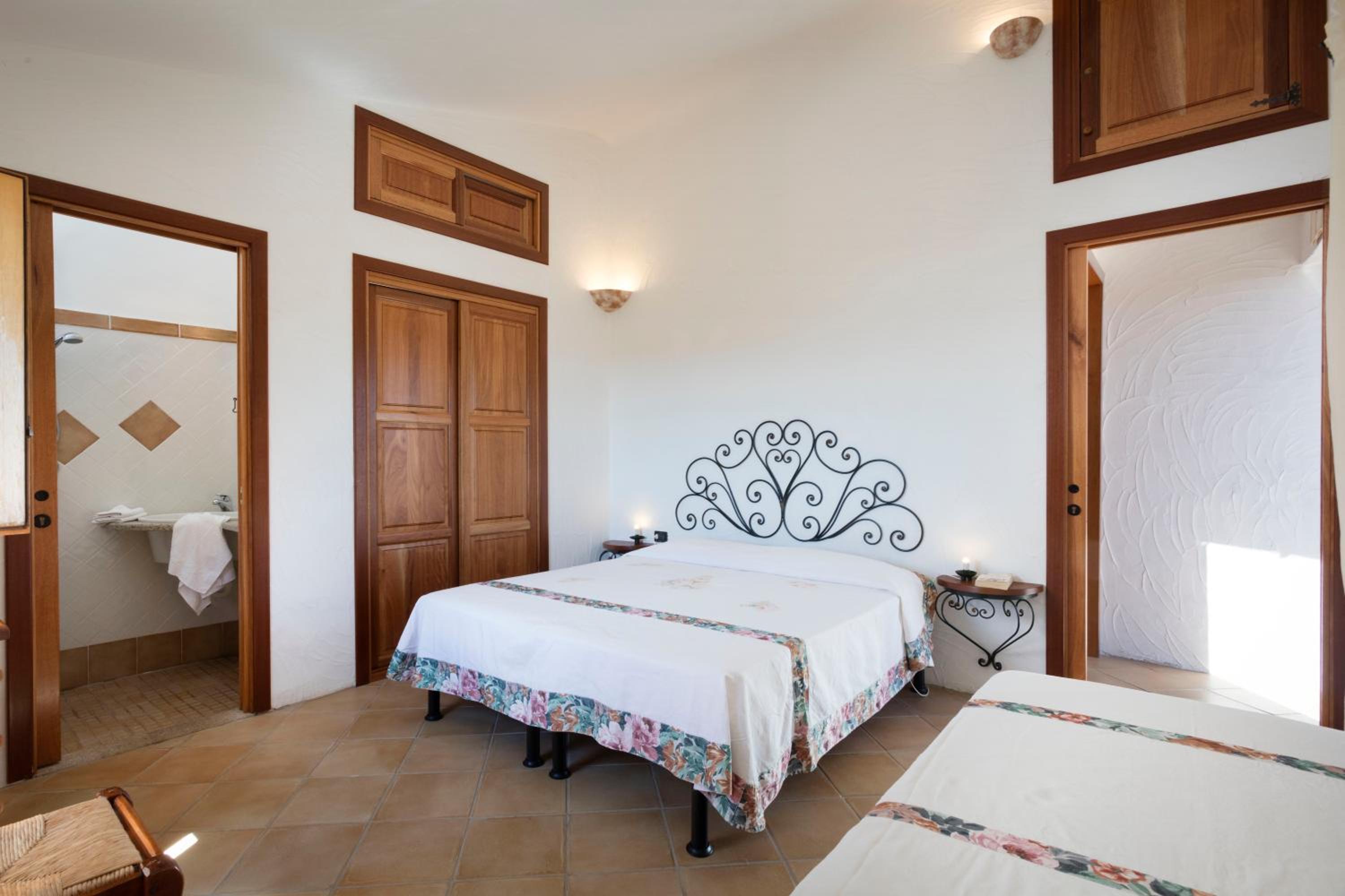Two-Bedroom Apartment with Sea View photo 1