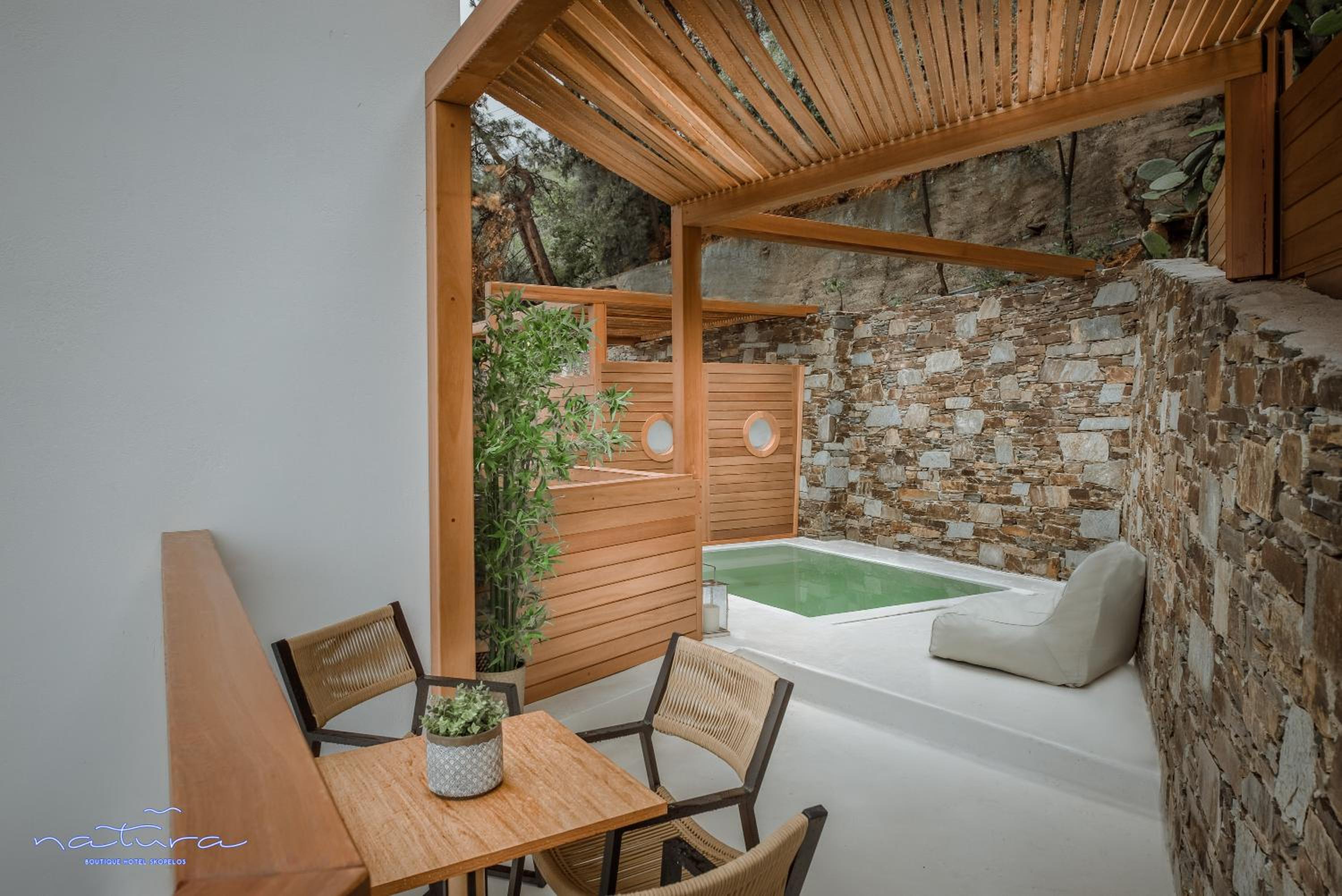 Mama Mia Honeymoon Suite with Outdoor Pool and Sea View photo 3
