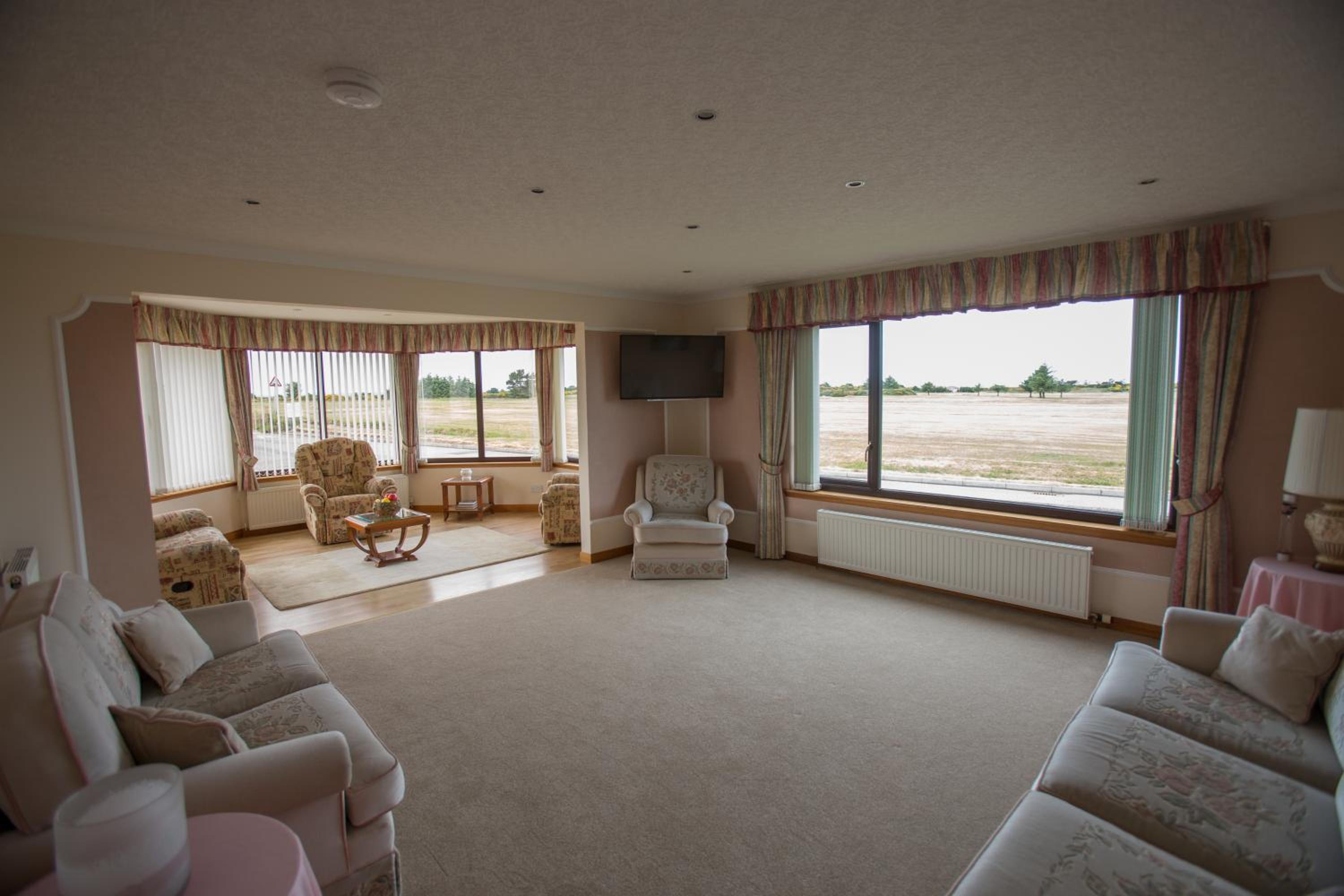 Four-Bedroom House photo 1