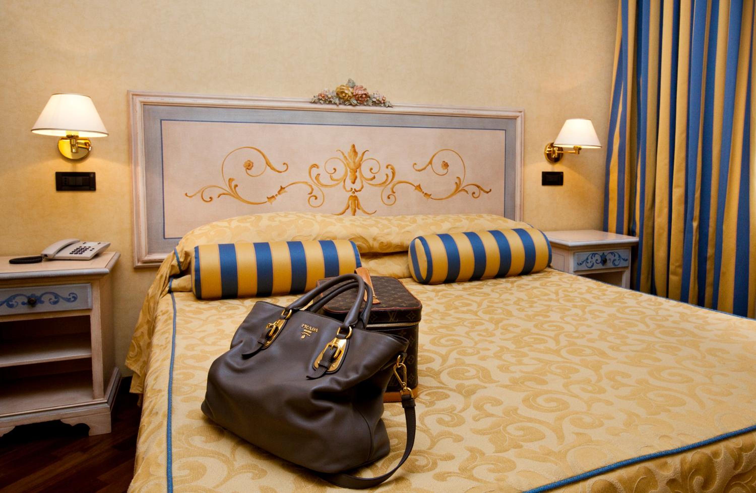 Economy Double Room photo 2