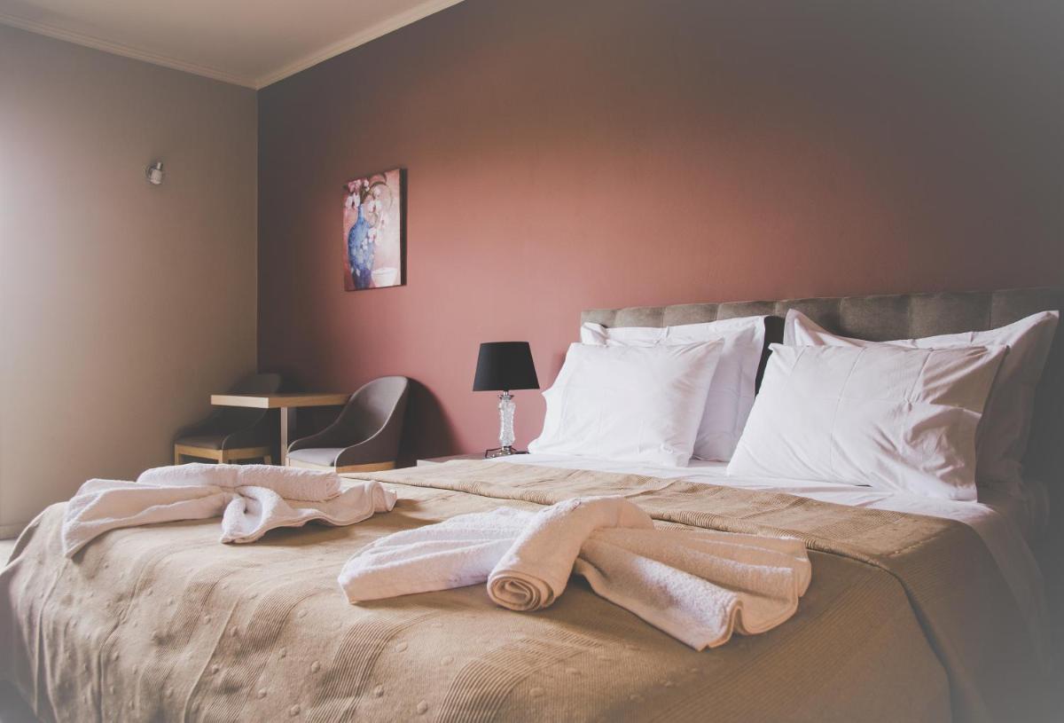 Double Room with Balcony and Sea View