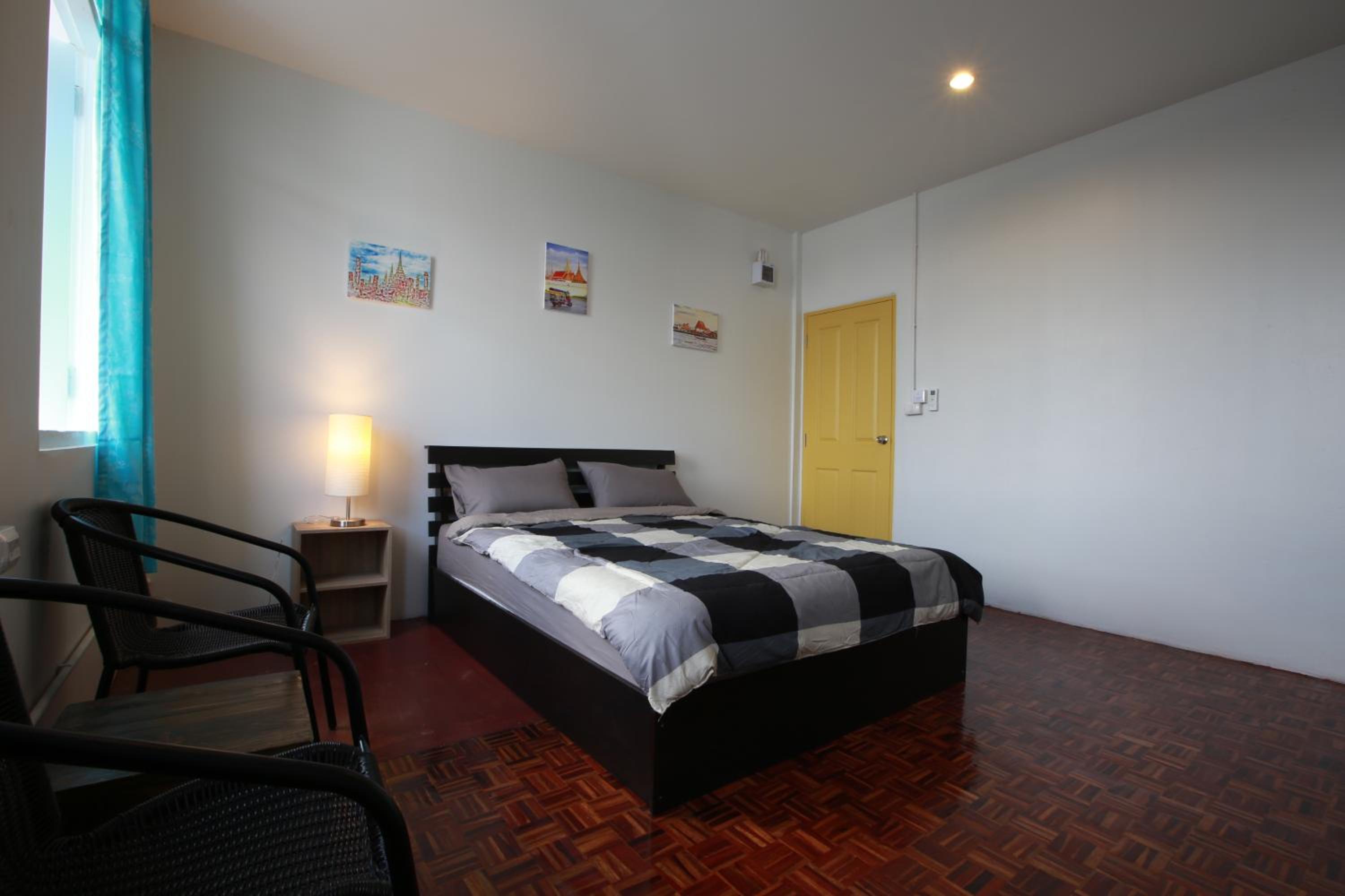 Double Room with Private Bathroom photo 1