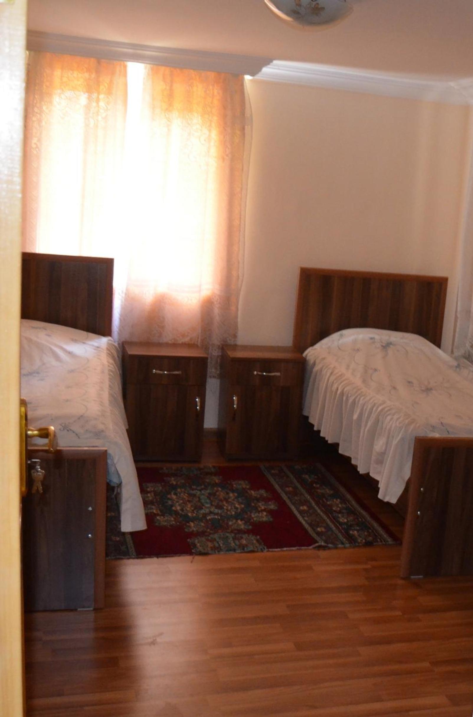 Double Room with Shared Toilet photo 3