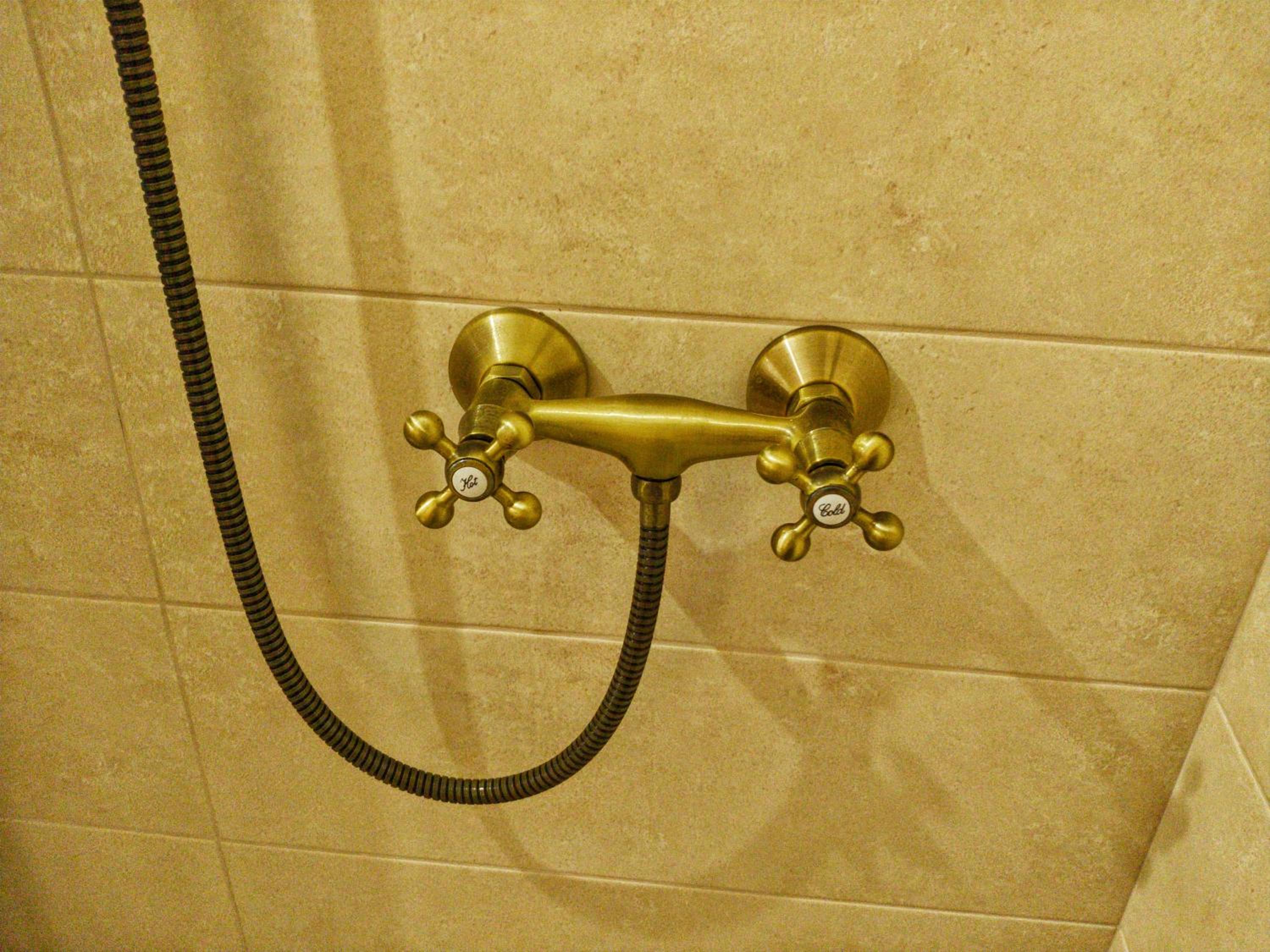 Double Room with Private Bathroom - Photo 7