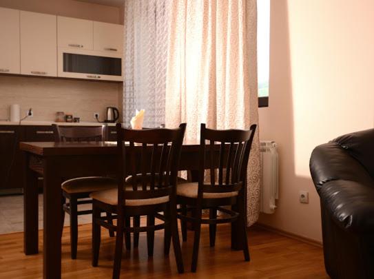 Two-Bedroom Apartment - Photo 29