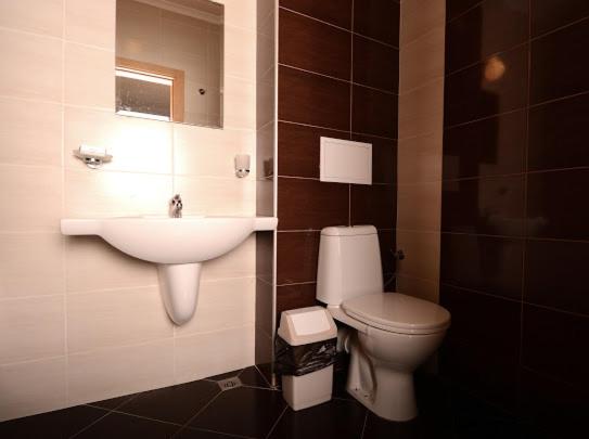 Two-Bedroom Apartment - Photo 42