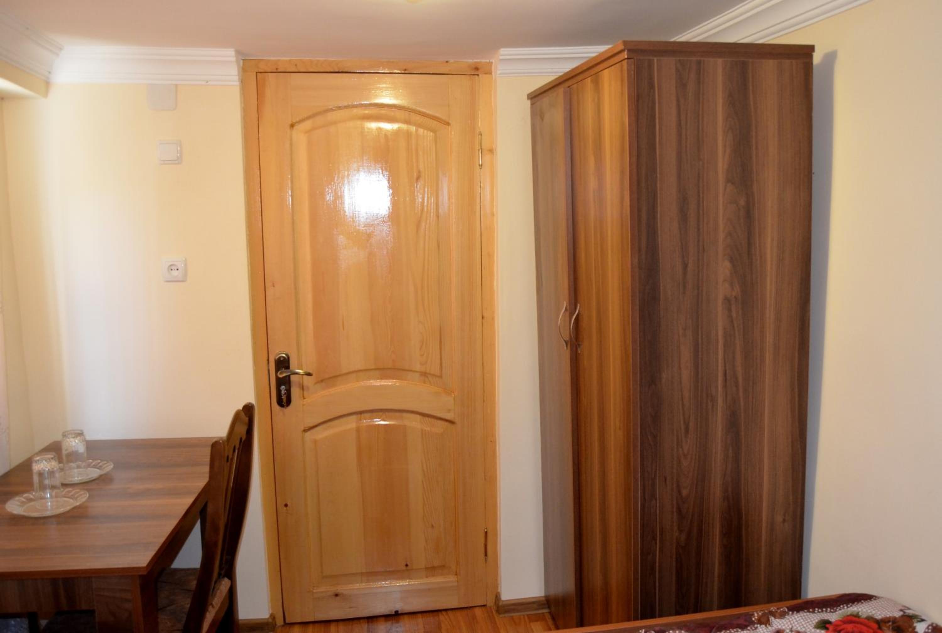 Small Double Room photo 1