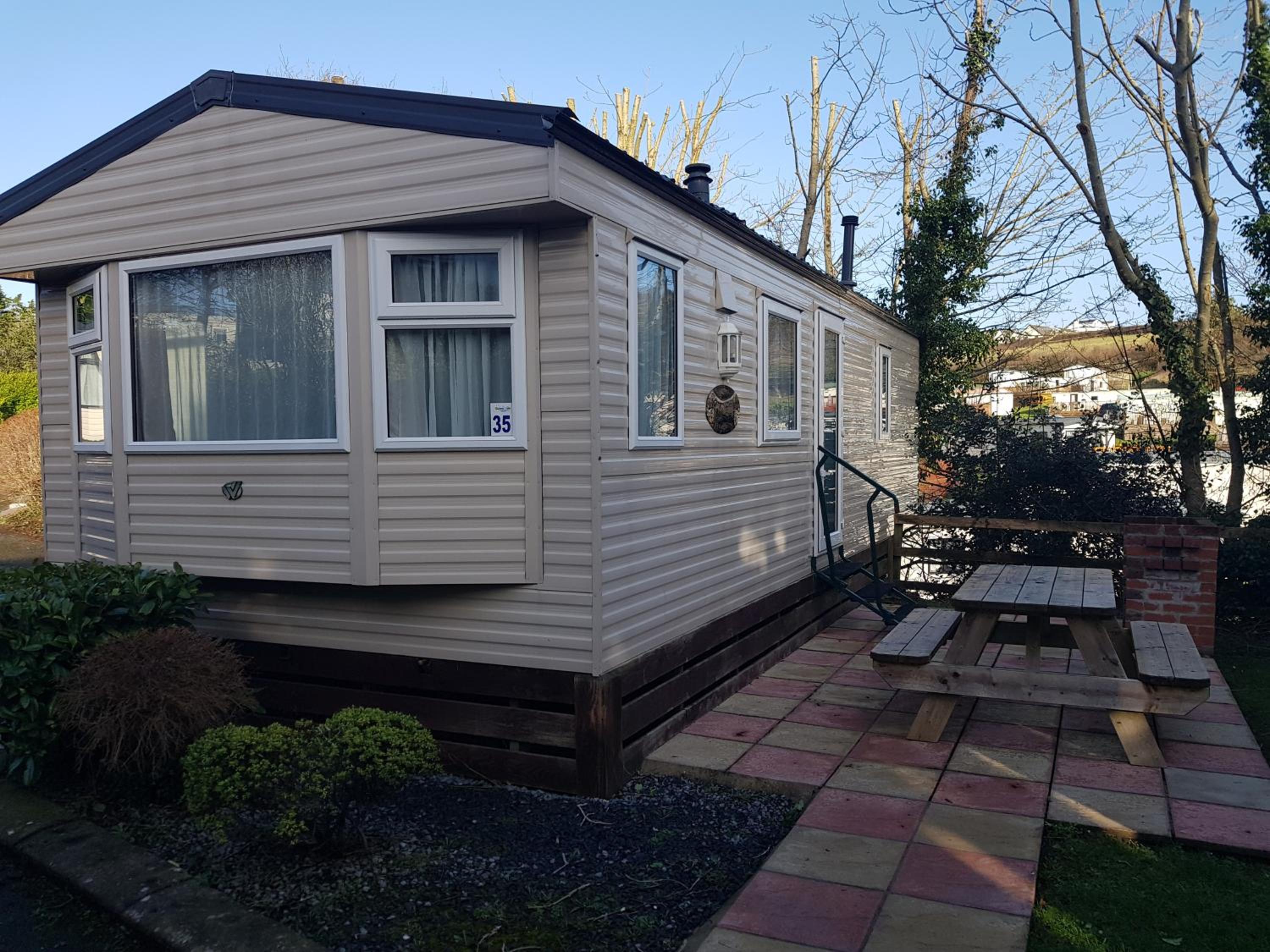 Holiday Home Sunny Vale Cedar 6 photo 1