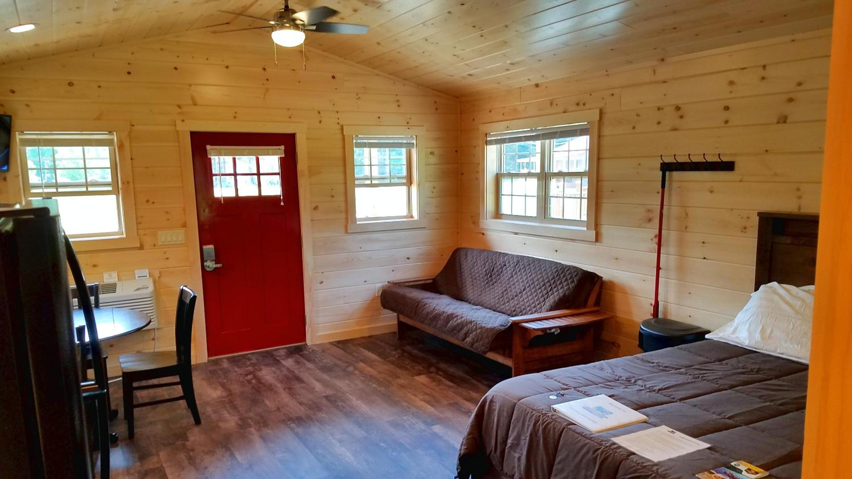 One-Bedroom Cottage