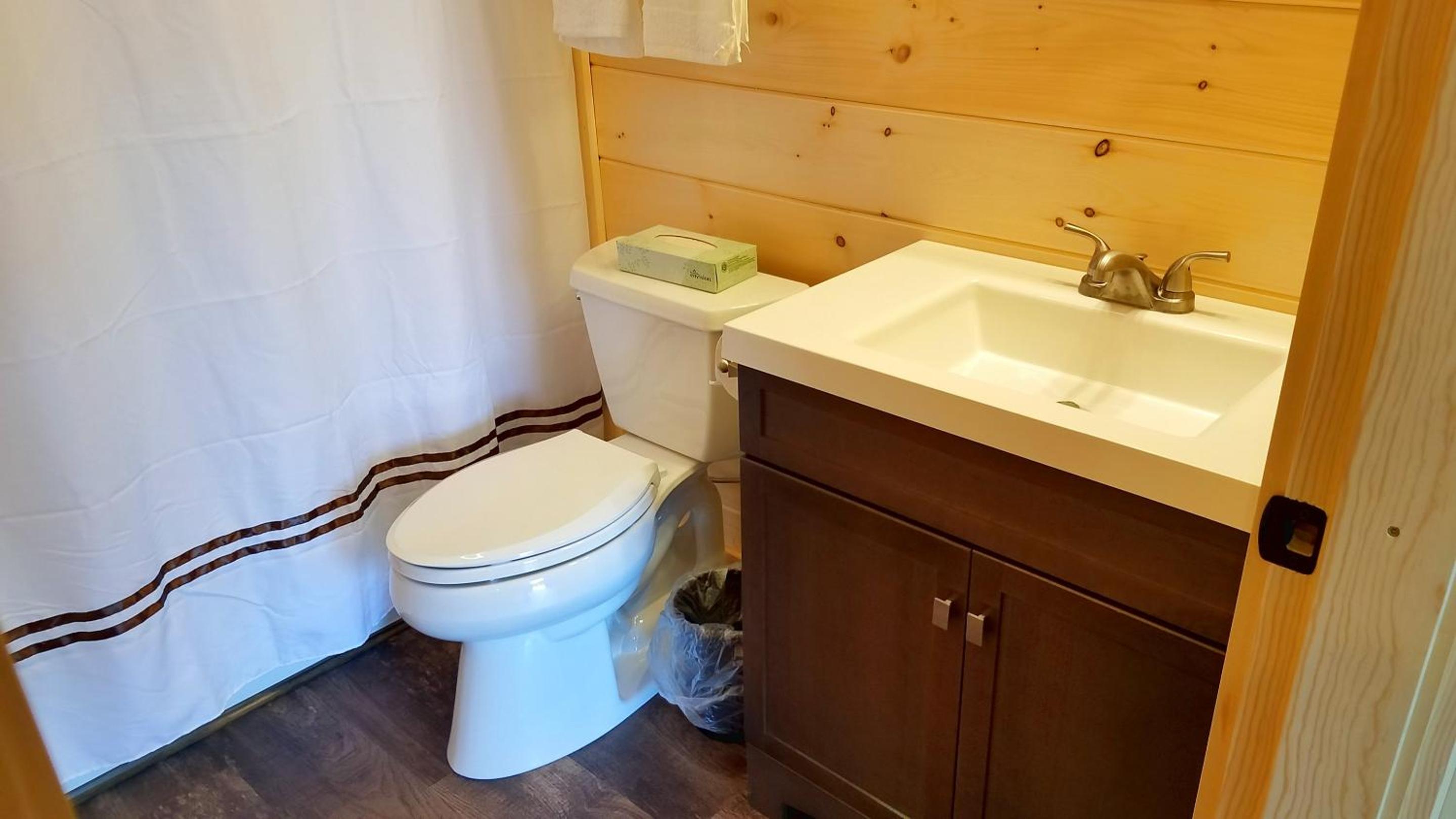 One-Bedroom Cottage photo 3