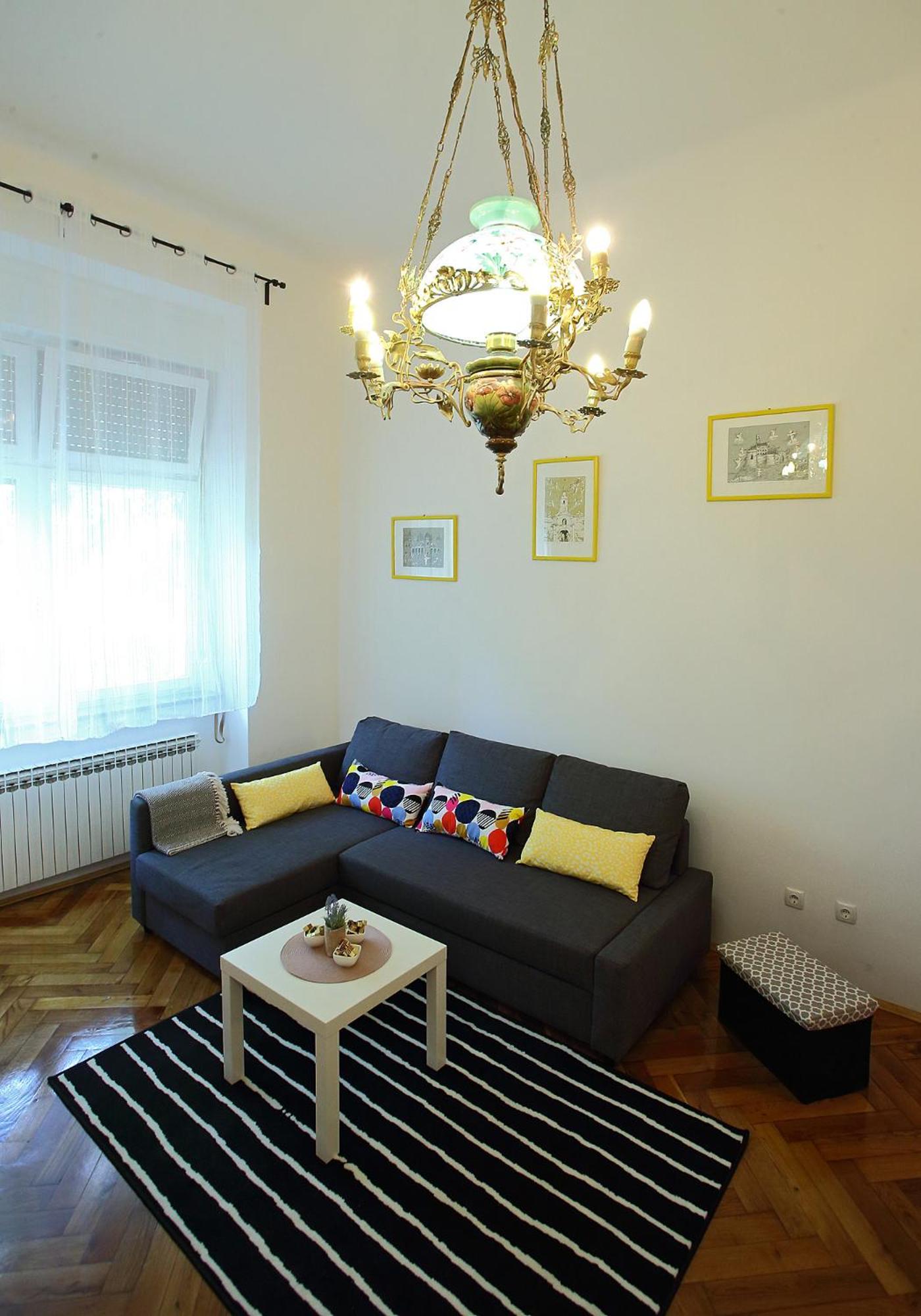 Apartment - Photo 1