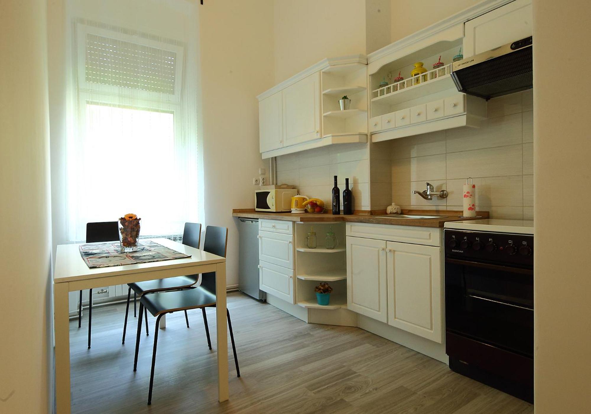 Apartment - Photo 19