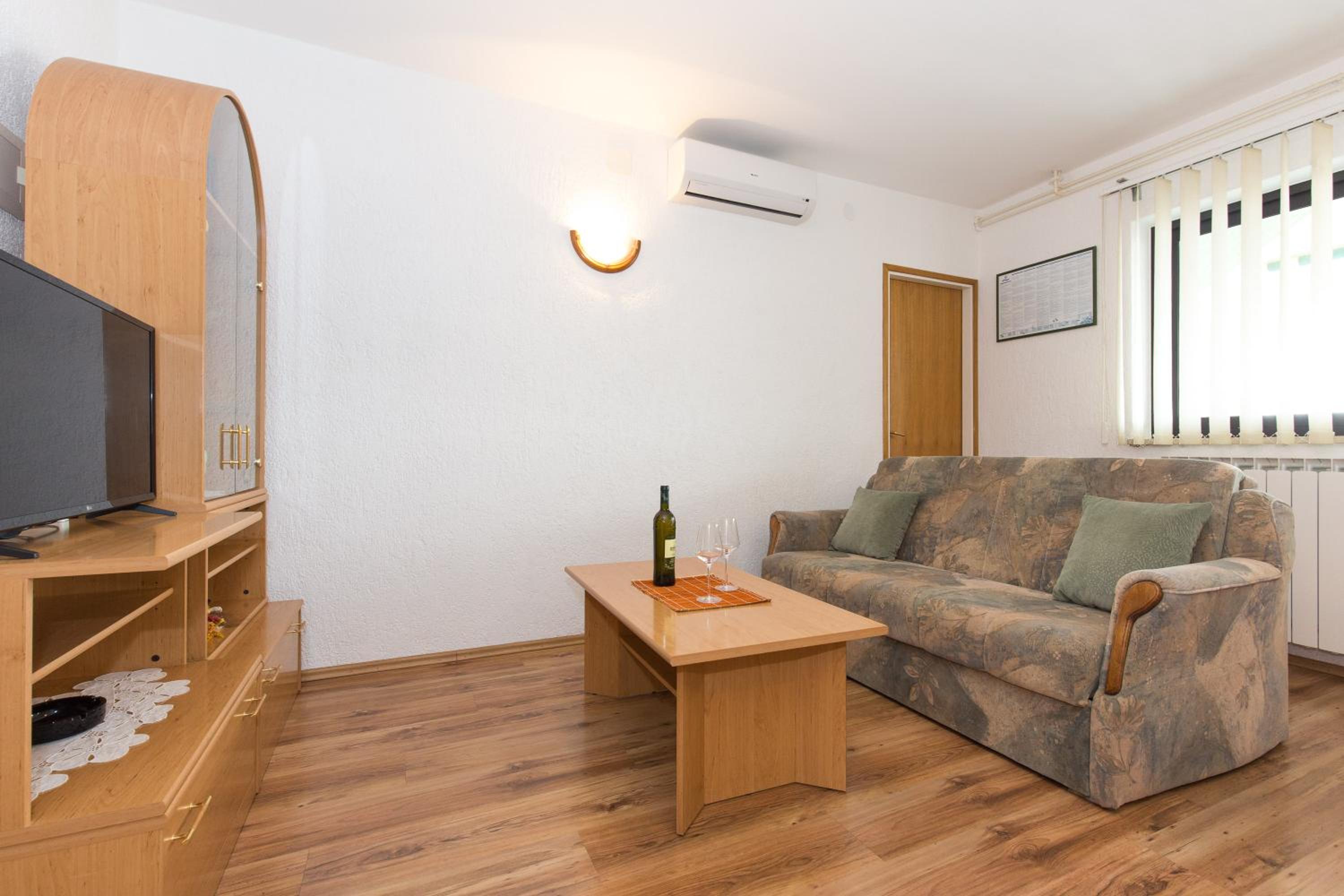 Apartment with Sea View photo 3
