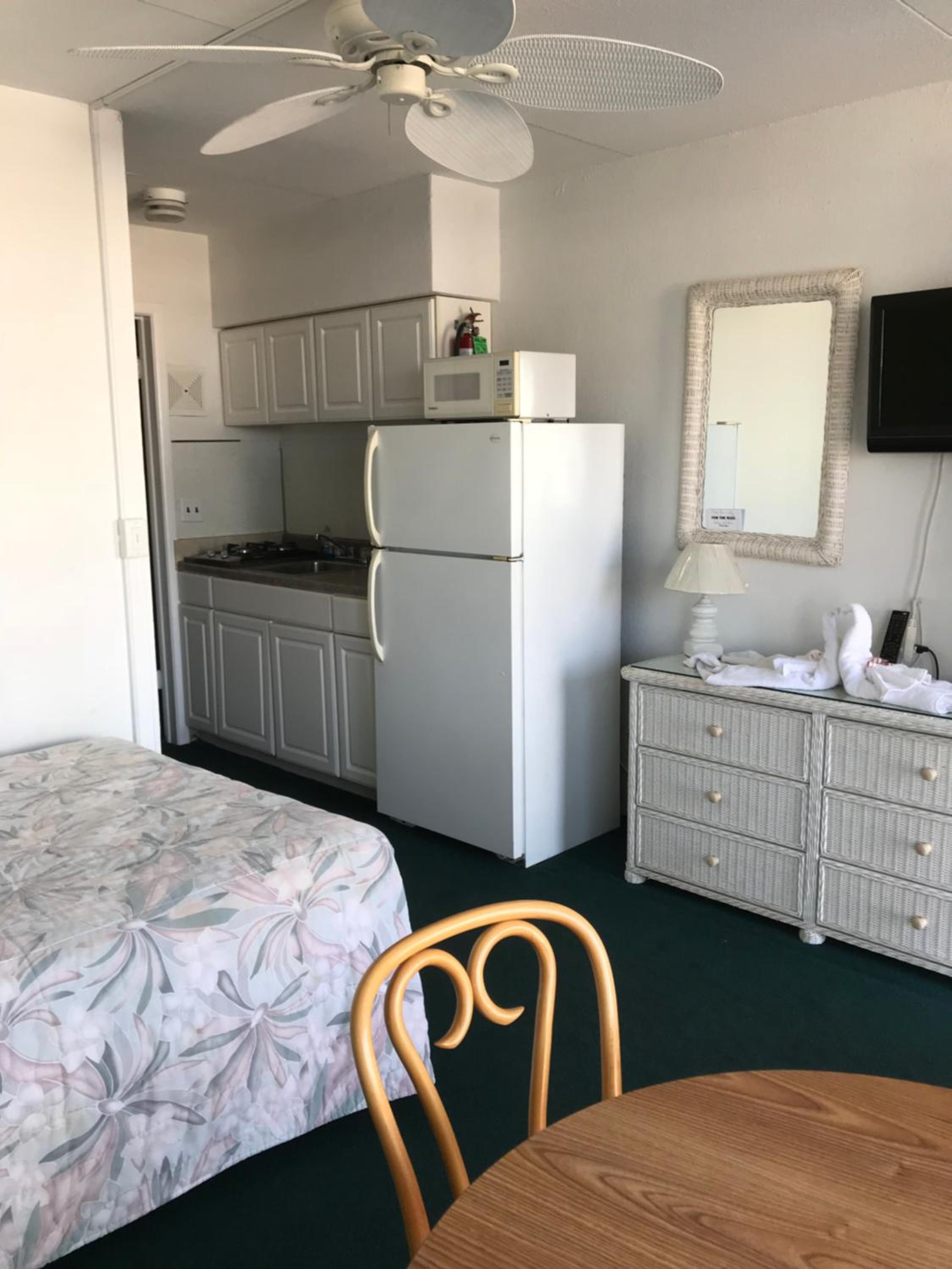 Suite with Kitchenette photo 3