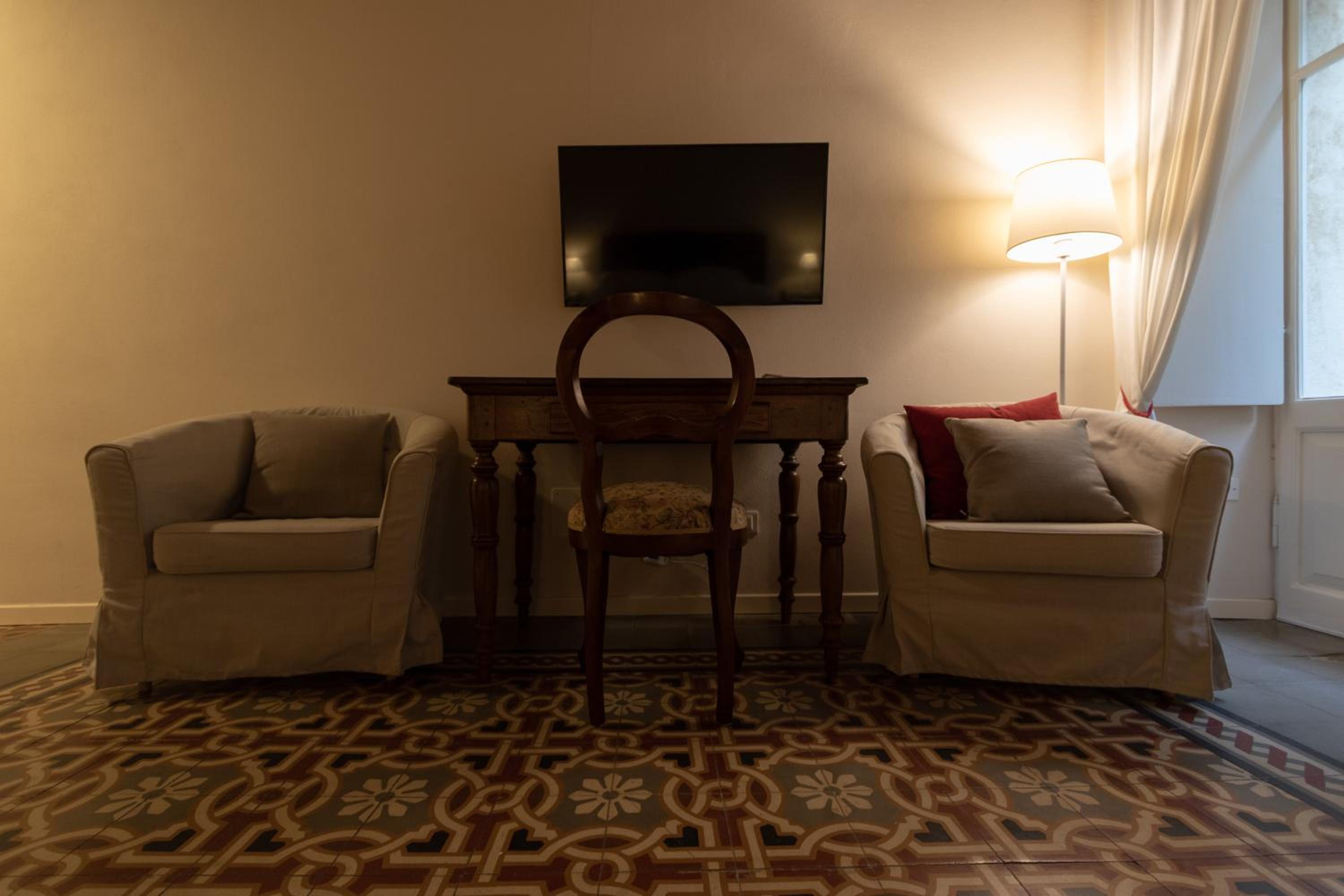 One-Bedroom Apartment with Balcony - Via Cappello 29 - Photo 18