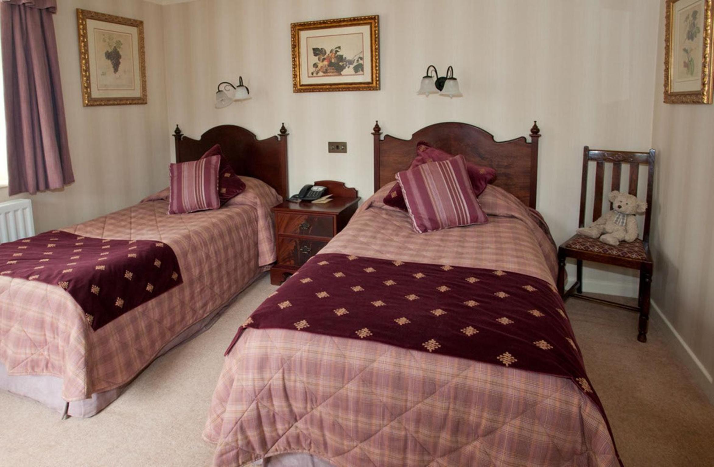 Twin Room - Photo 9
