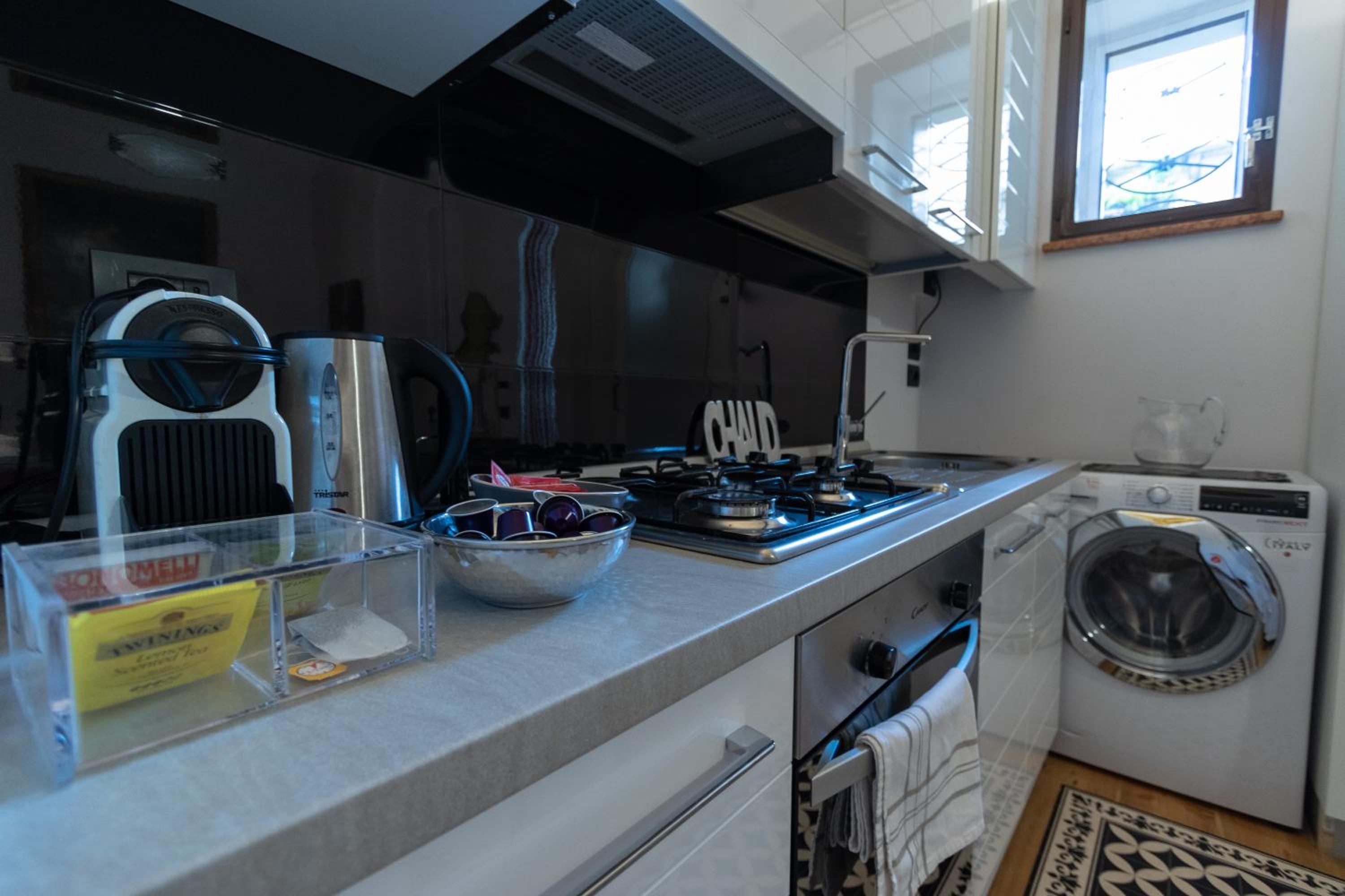 Superior One-Bedroom Apartment - Via Abramo Massalongo 5 - Photo 23