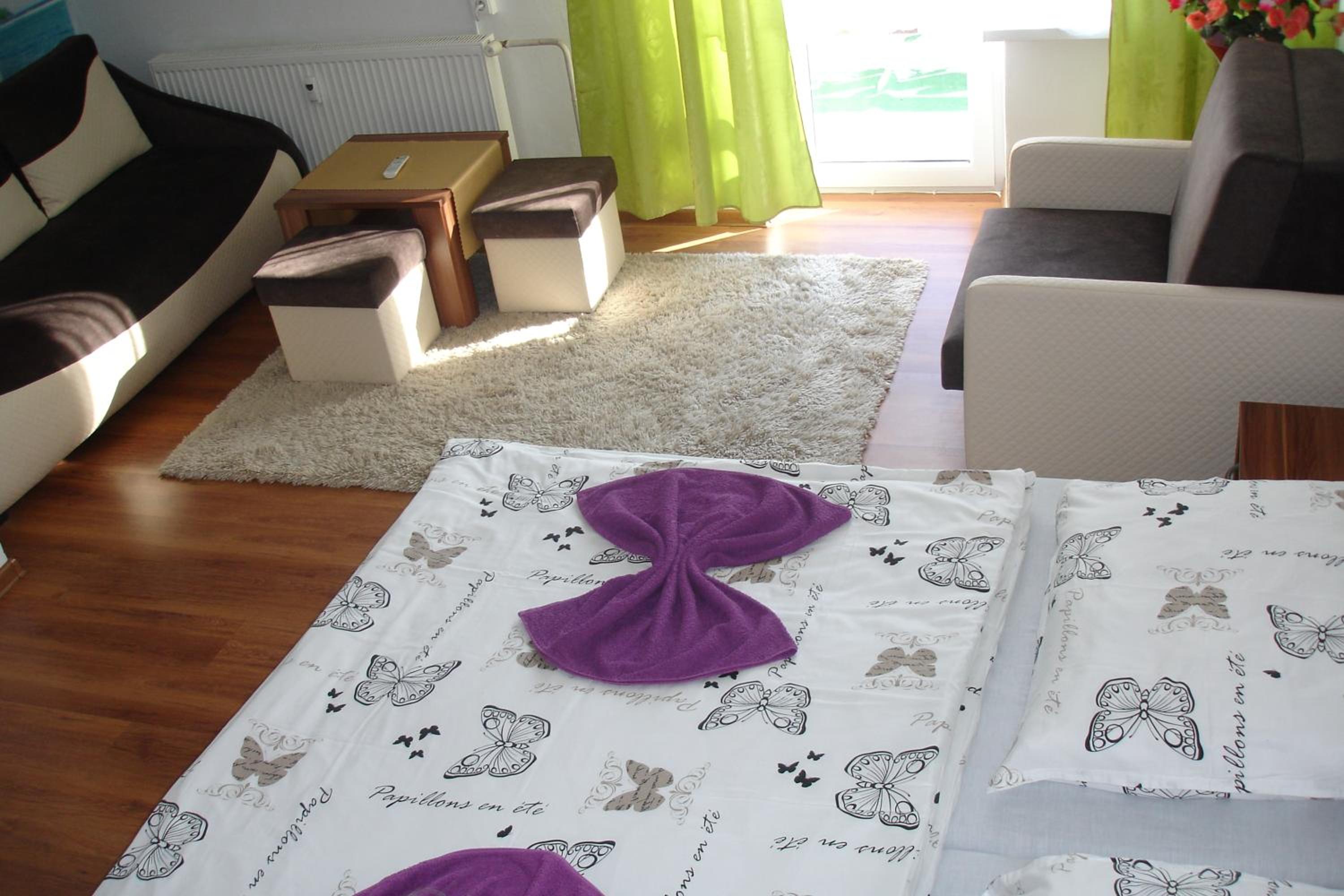 Double Room with Extra Bed - Photo 6