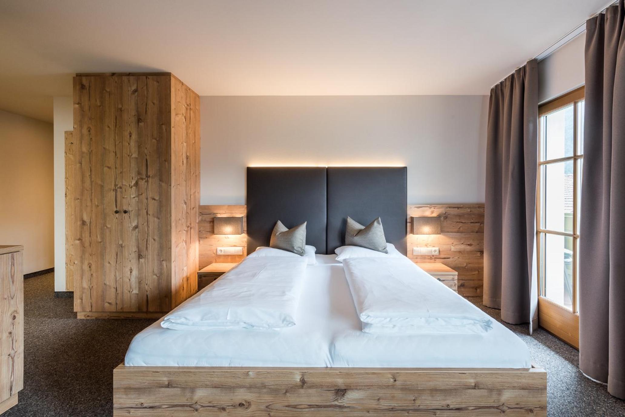 Triple Room with Balcony photo 3