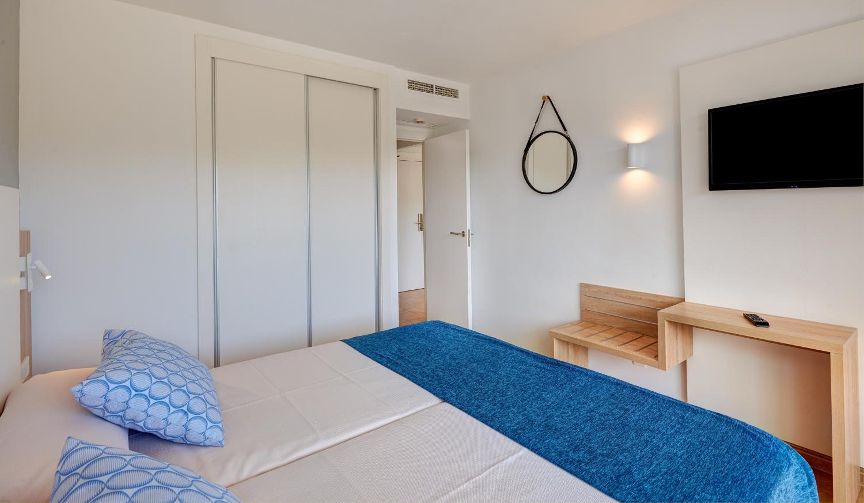 Superior One- Bedroom Apartment photo 3