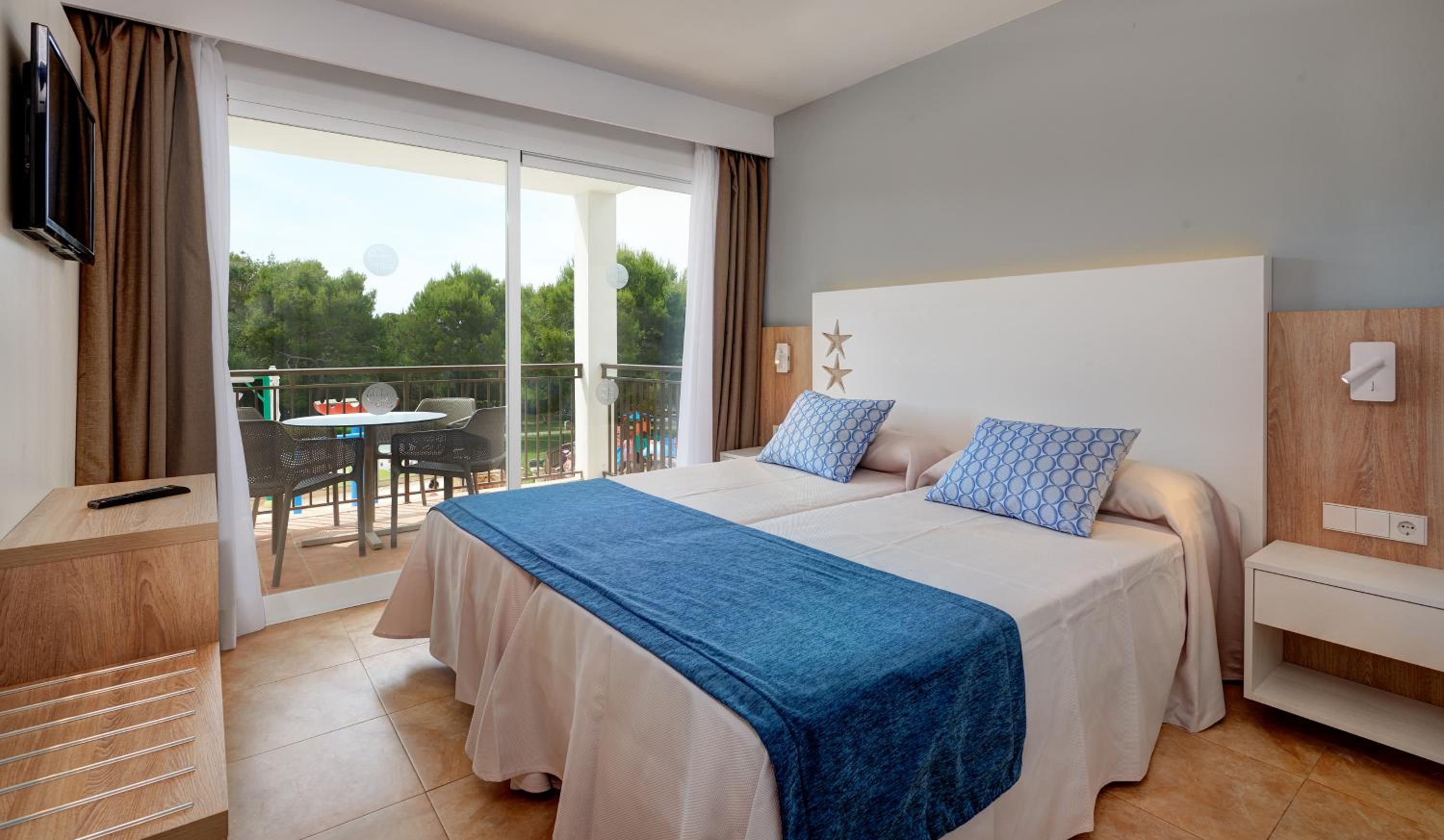 Apartamento Superior (2 adultos + 1 niño)