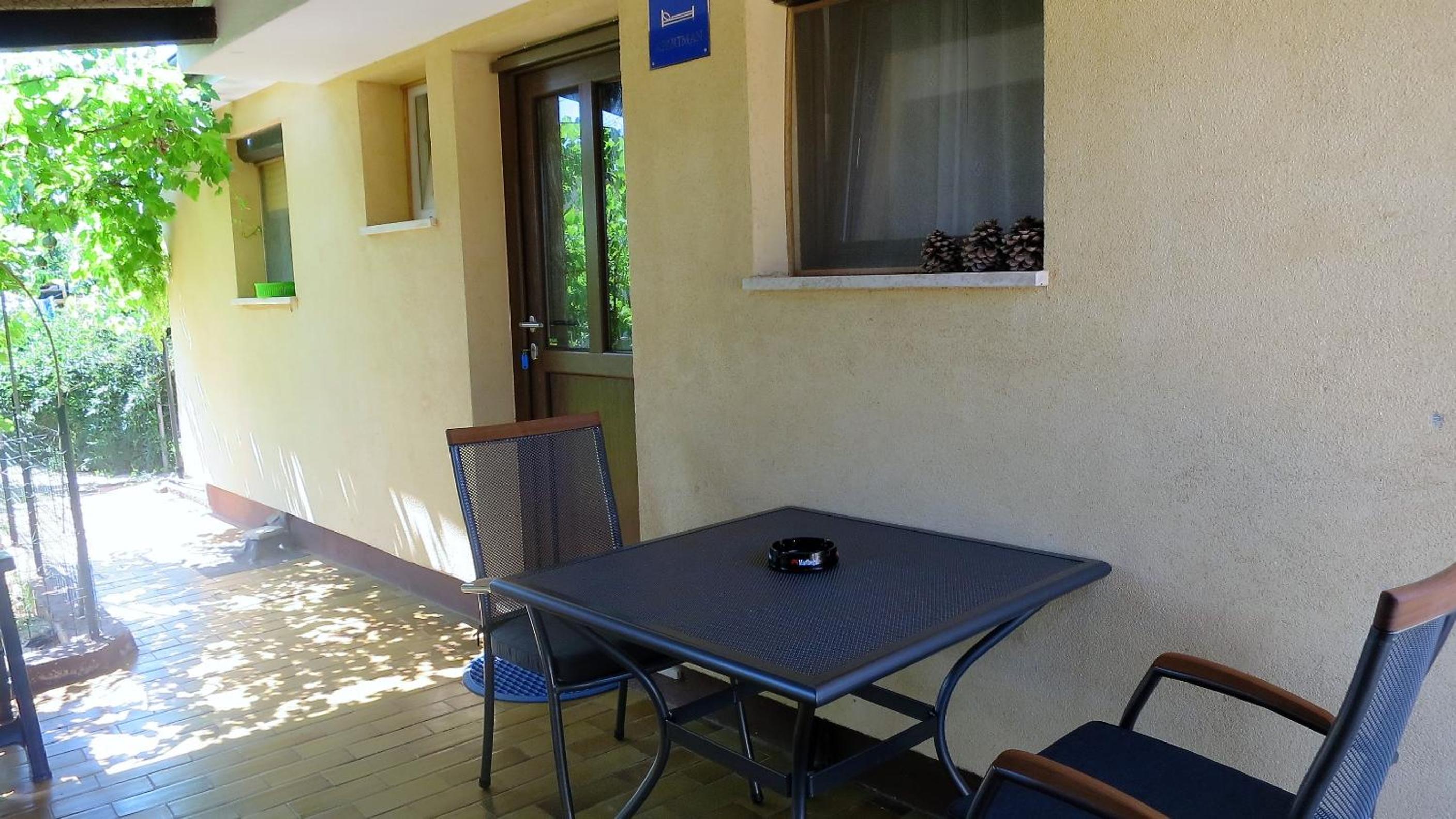 One-Bedroom Apartment (2 Adults) photo 3