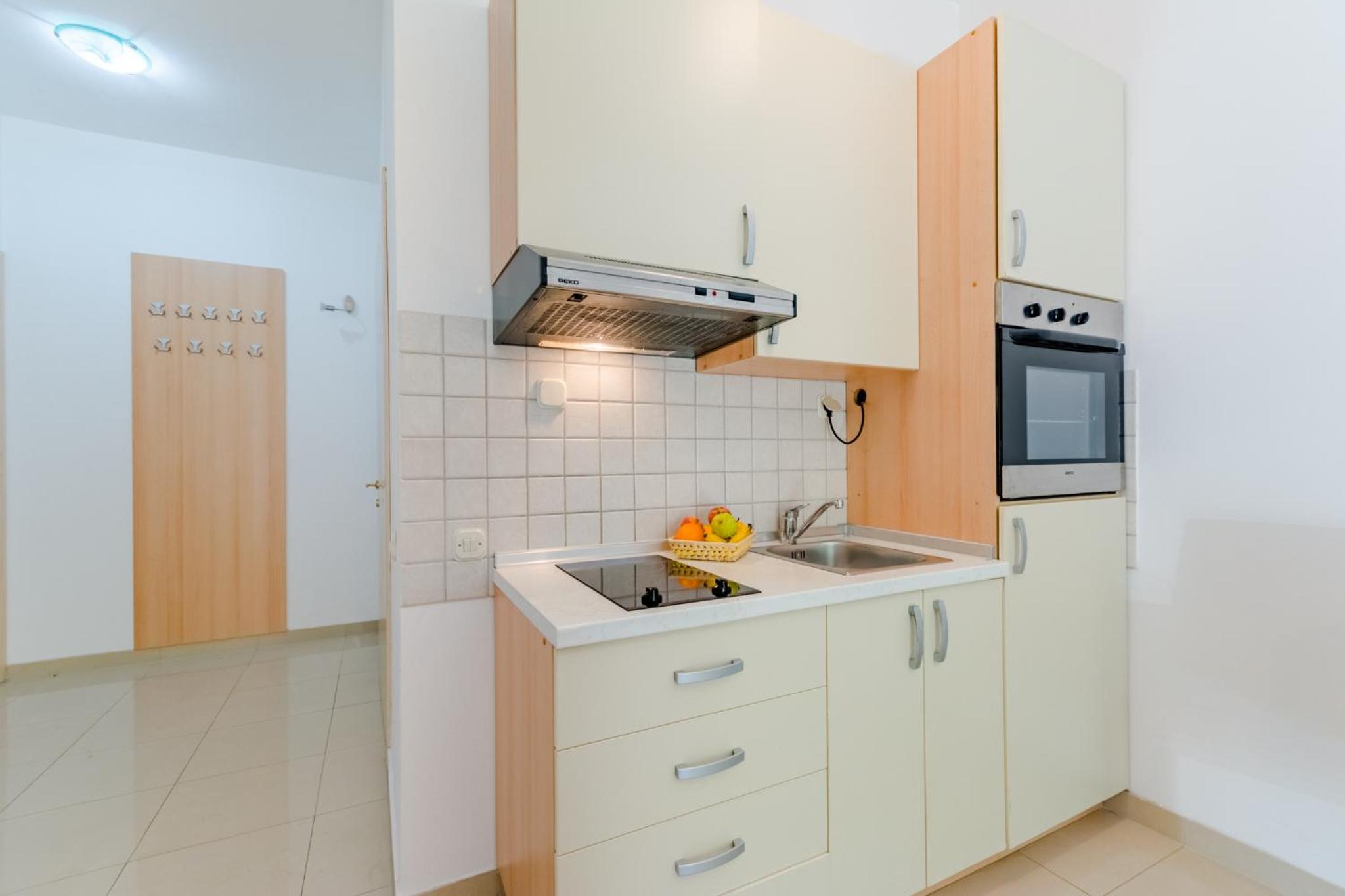 Apartment - Ground Floor photo 2