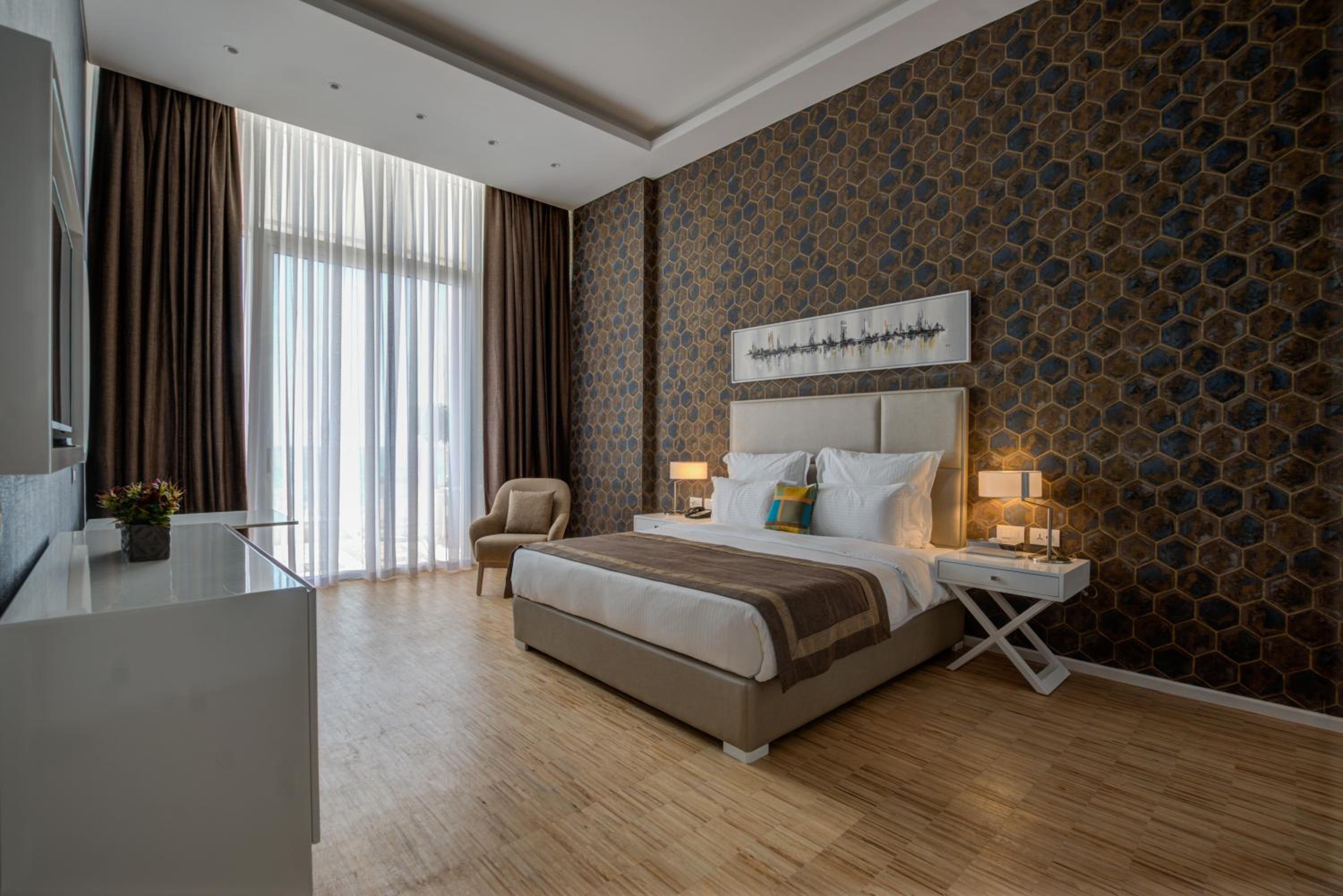 Eden Suite