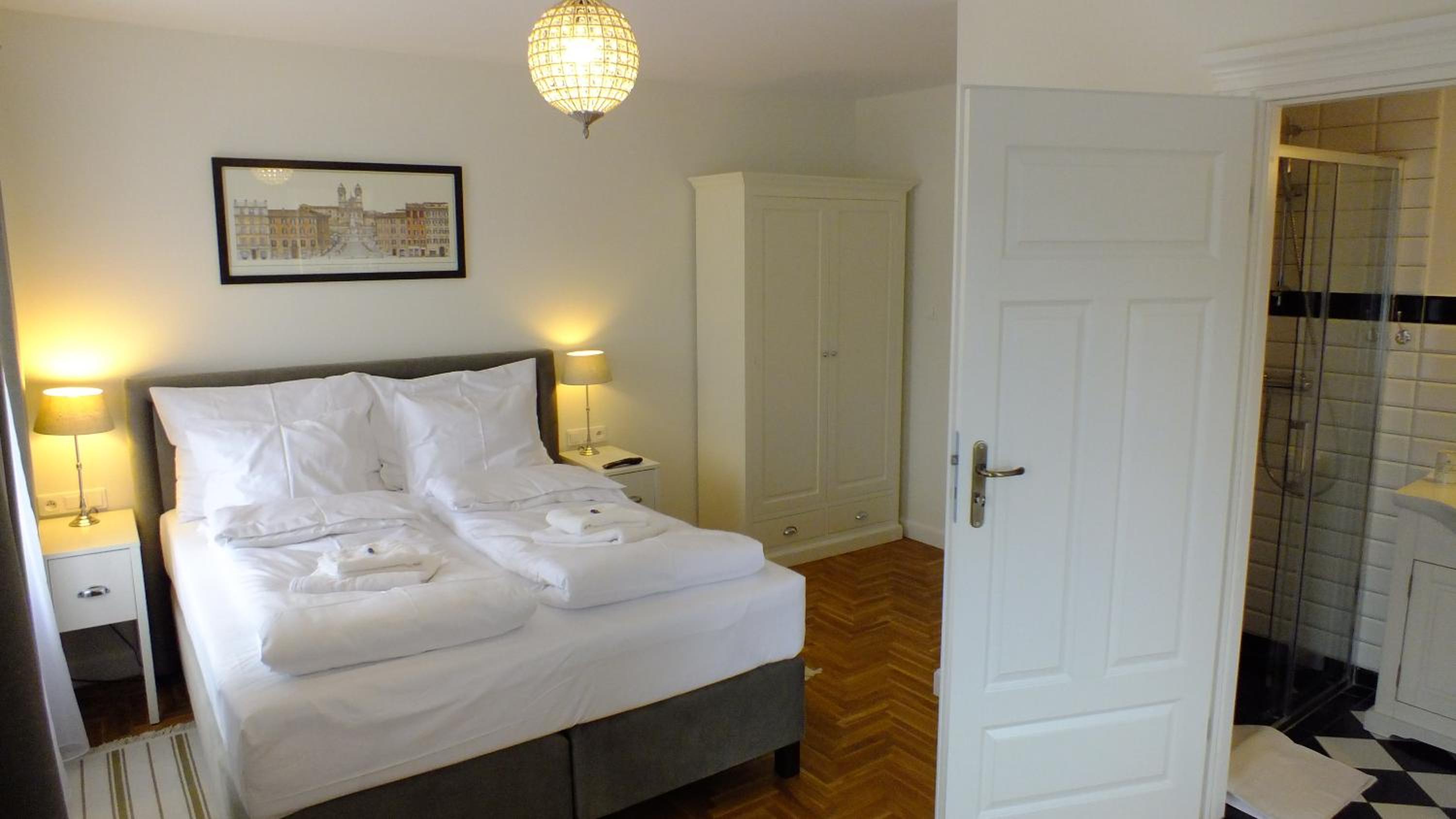 Suite with Mountain View photo 1