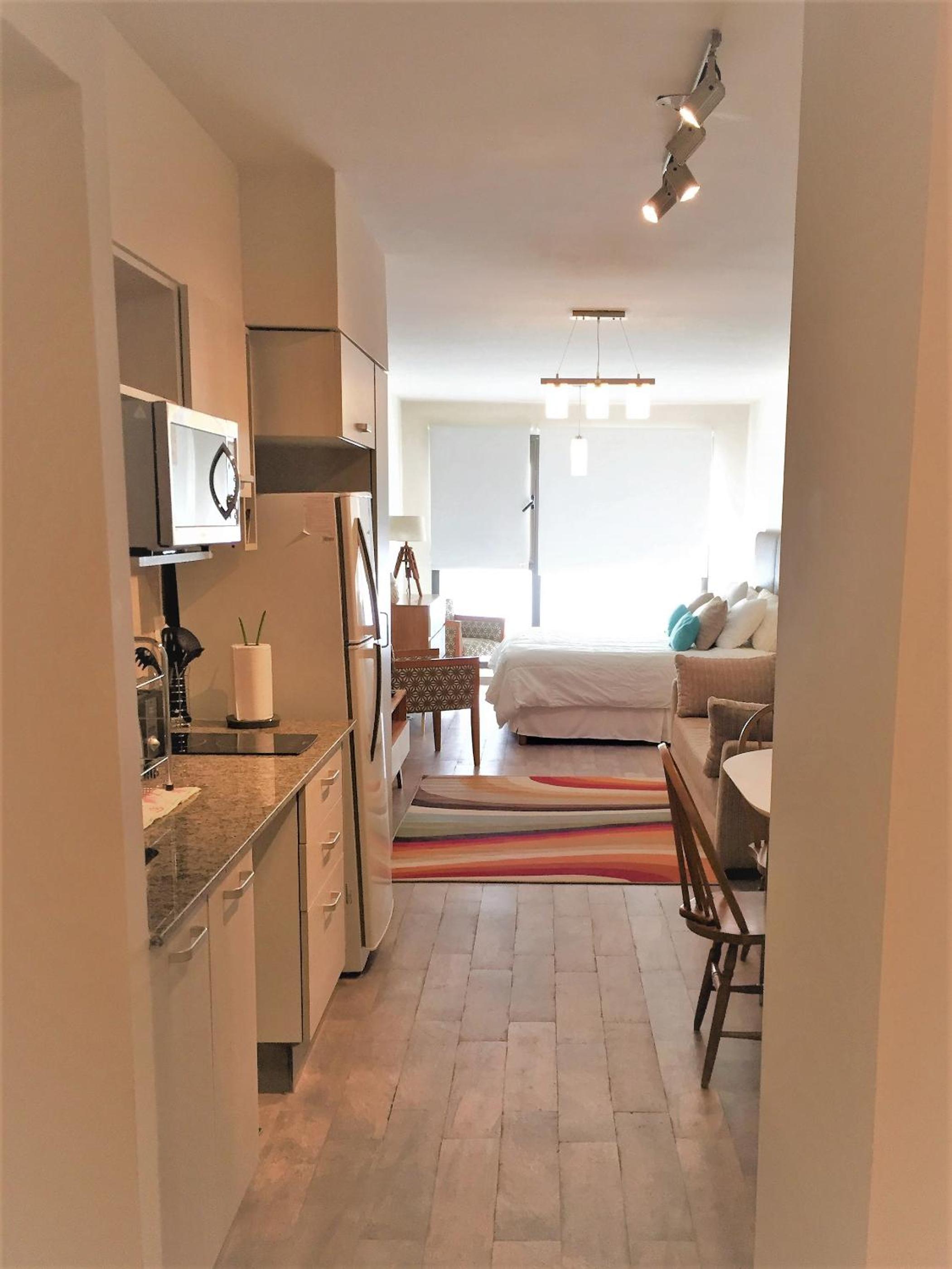 Apartment photo 2