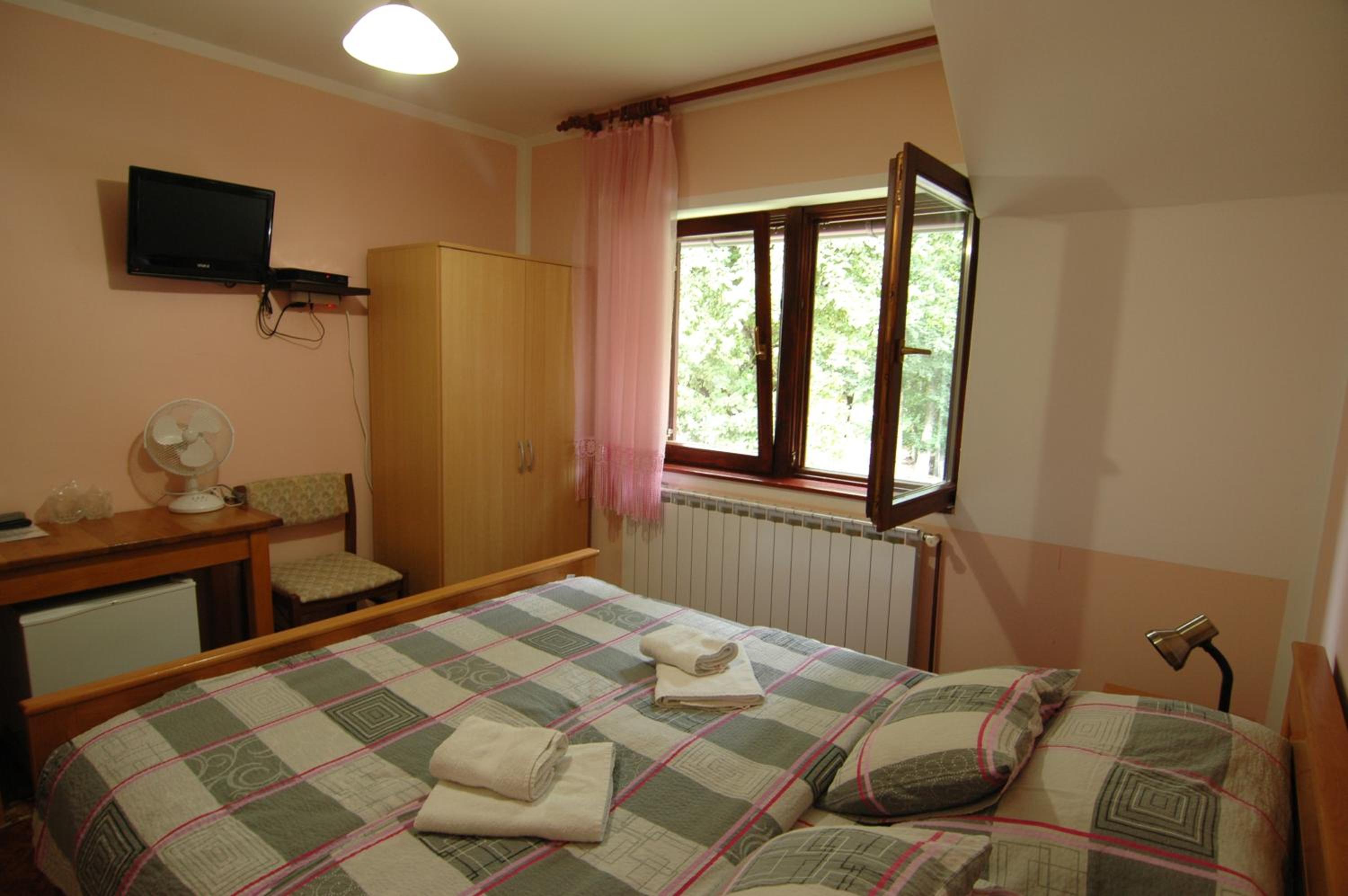 Double Room photo 2