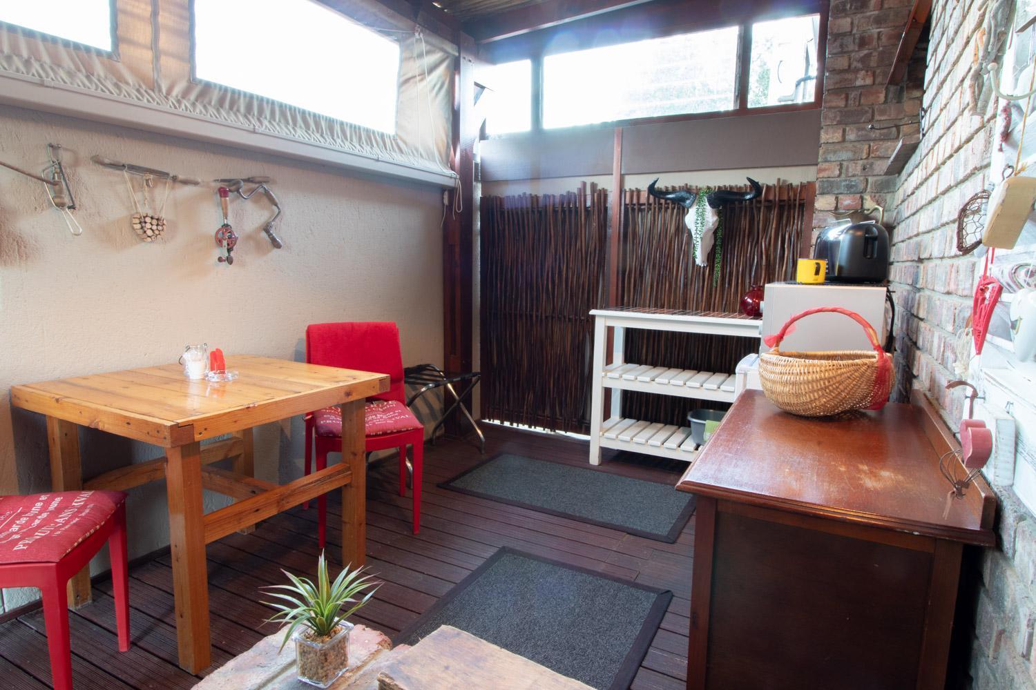 Standard Double Room - Photo 17