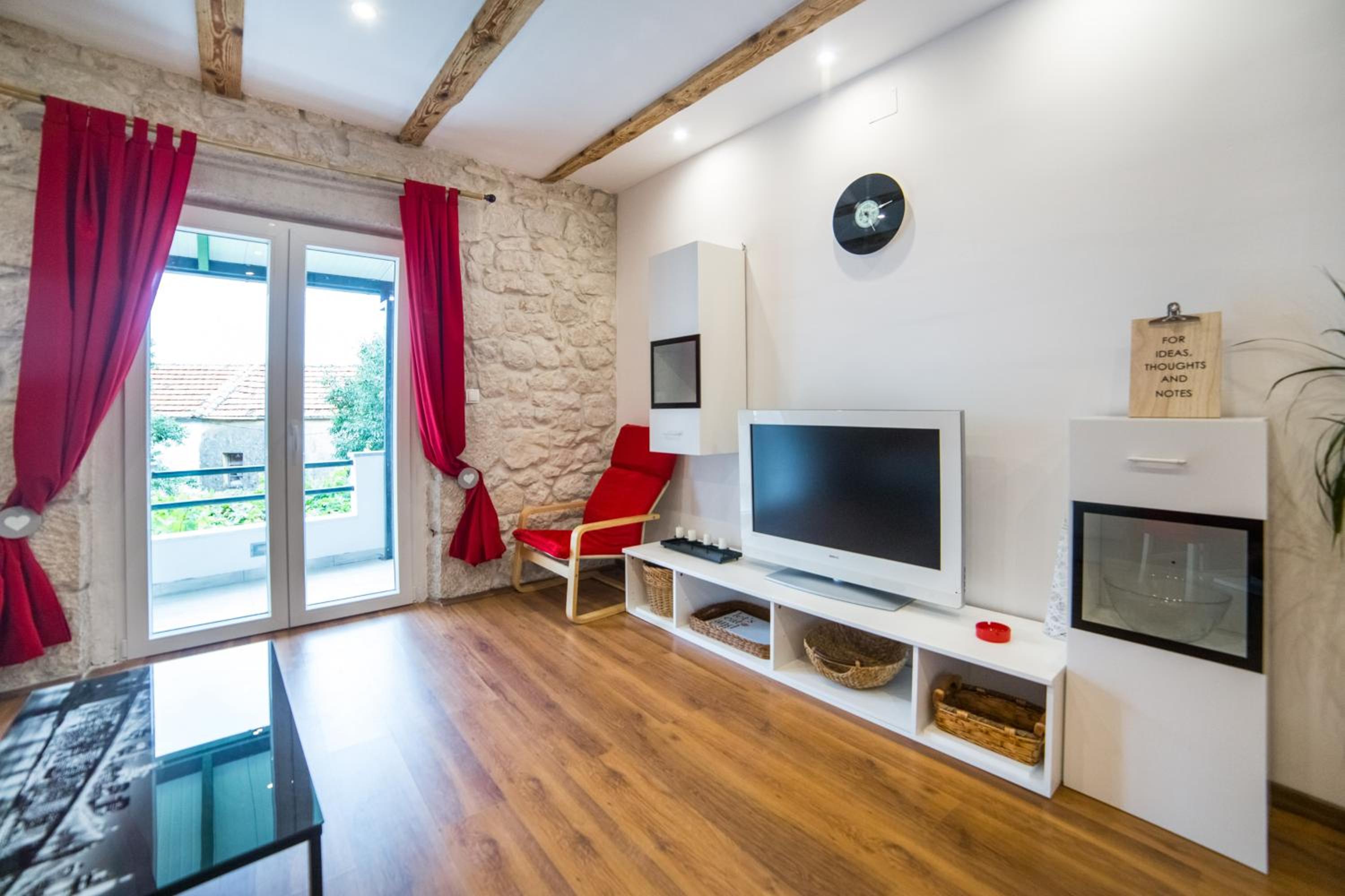 Apartment - Photo 3