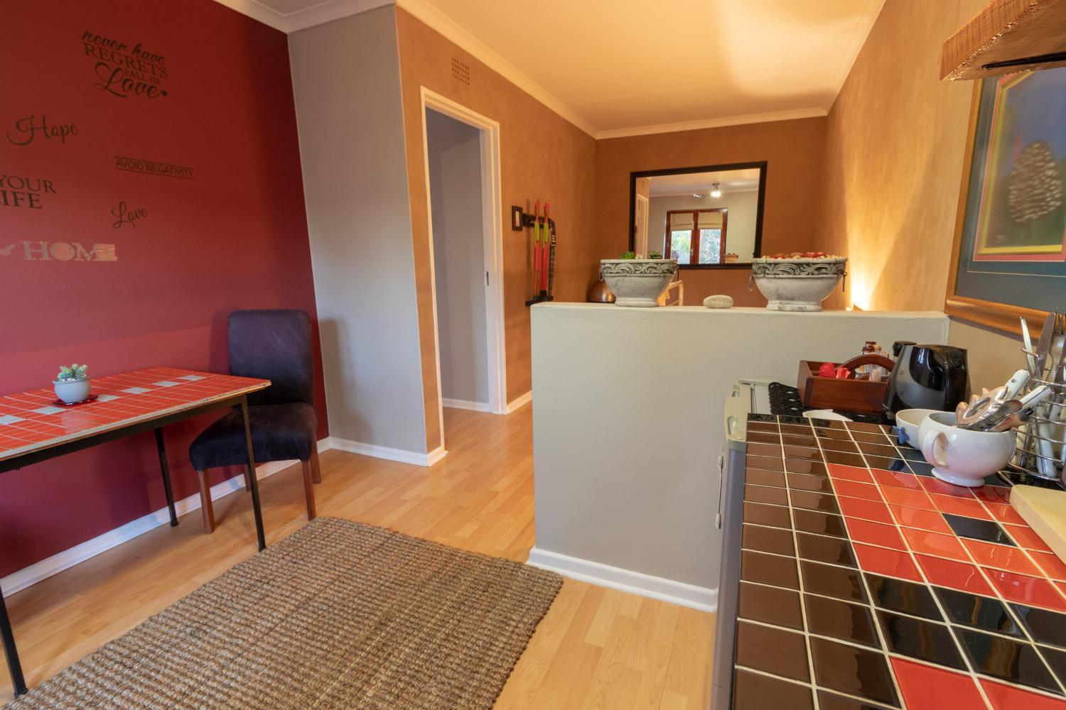 Queen Room with Balcony photo 2