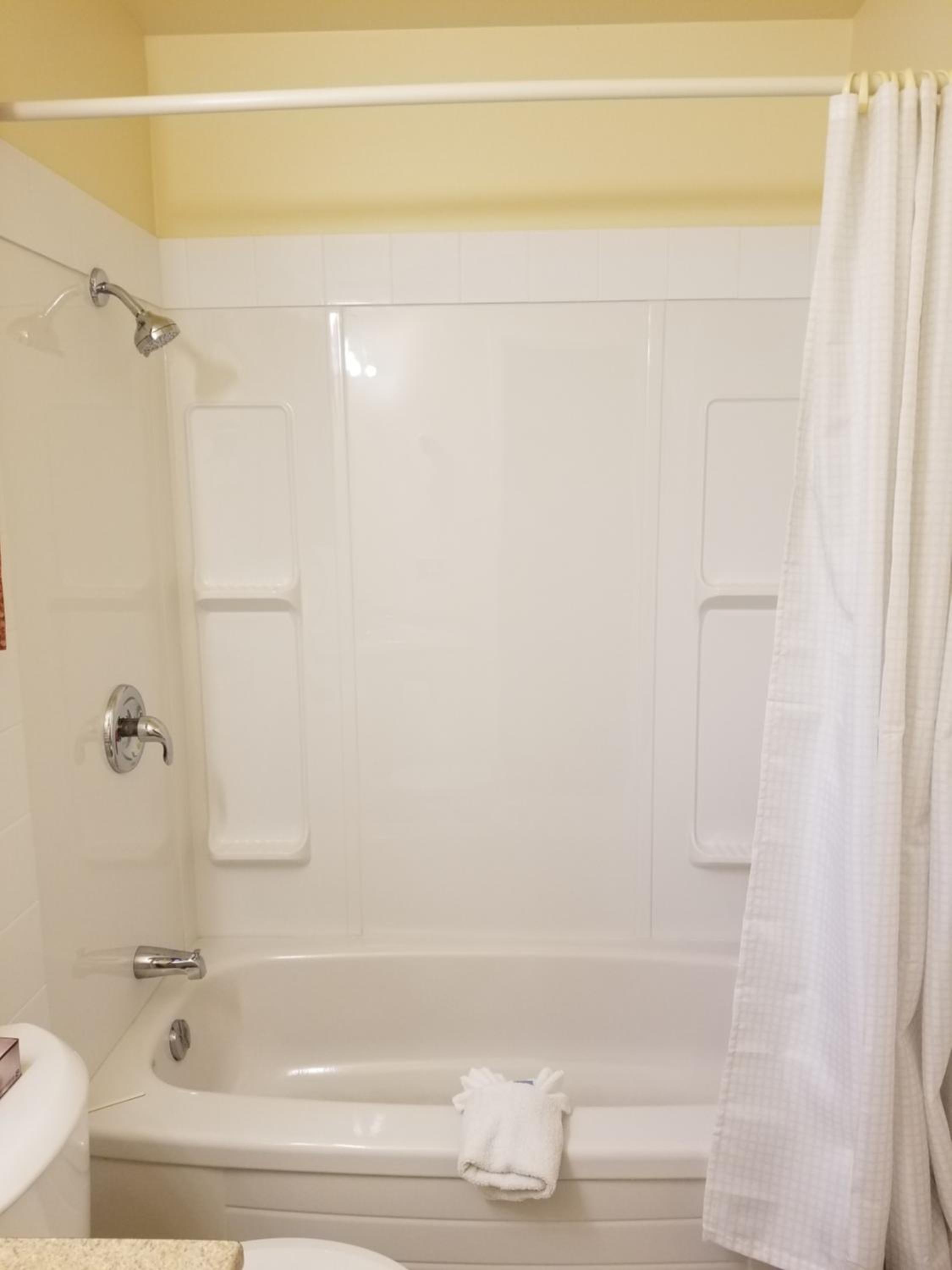 King Studio Signature Suite - newly renovated photo 1