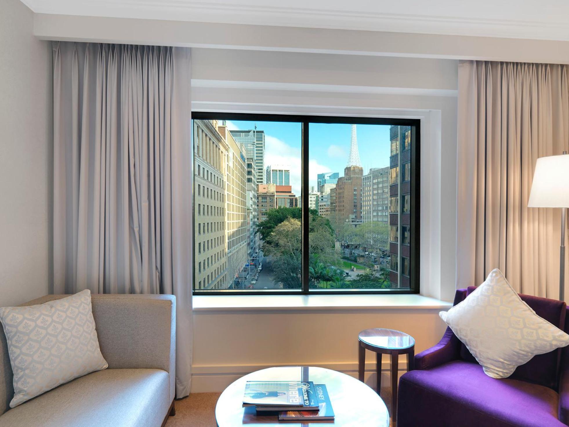 Deluxe Park Suite - Photo 2