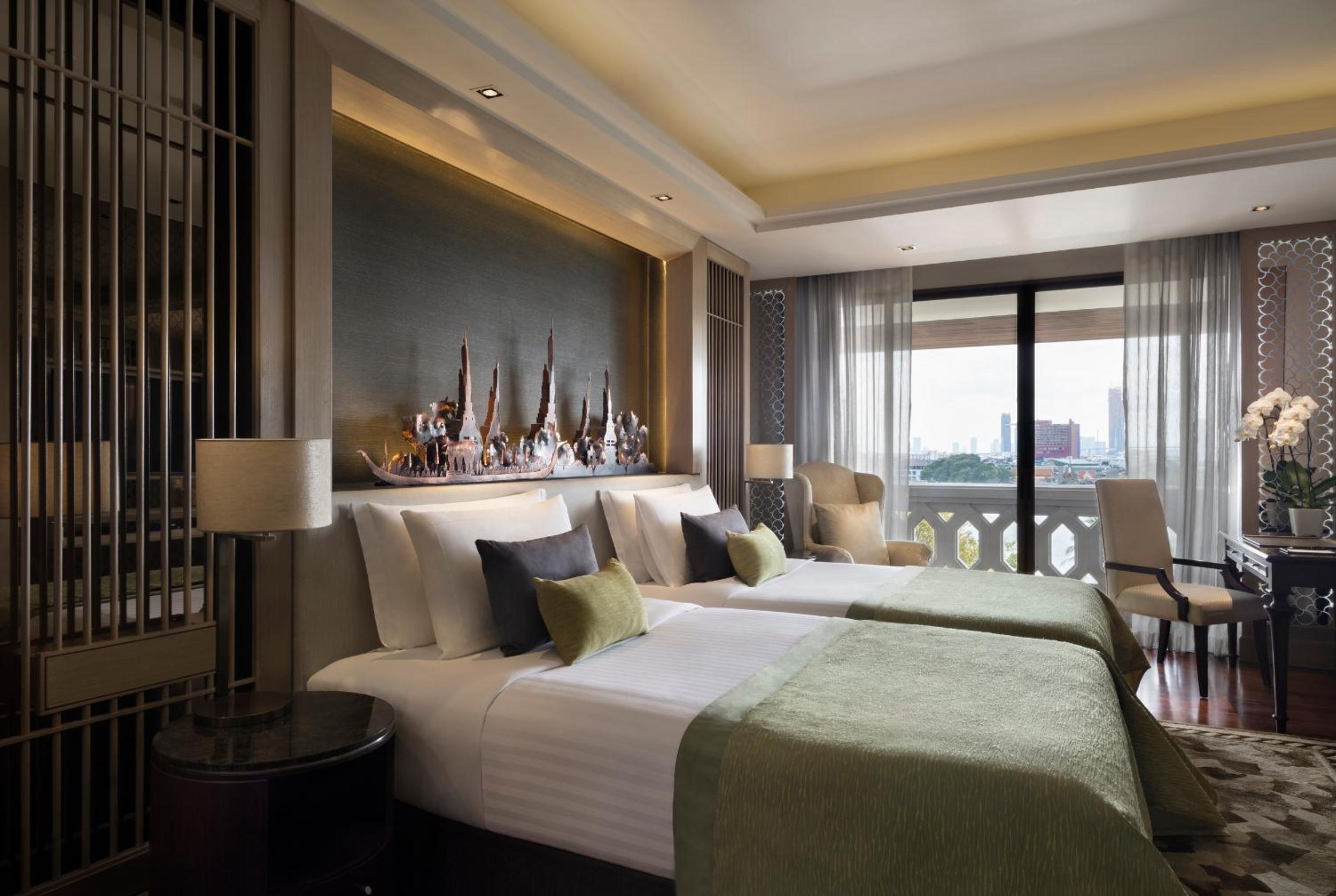 Two Bedroom Suite (Non Smoking) thumbnail 6