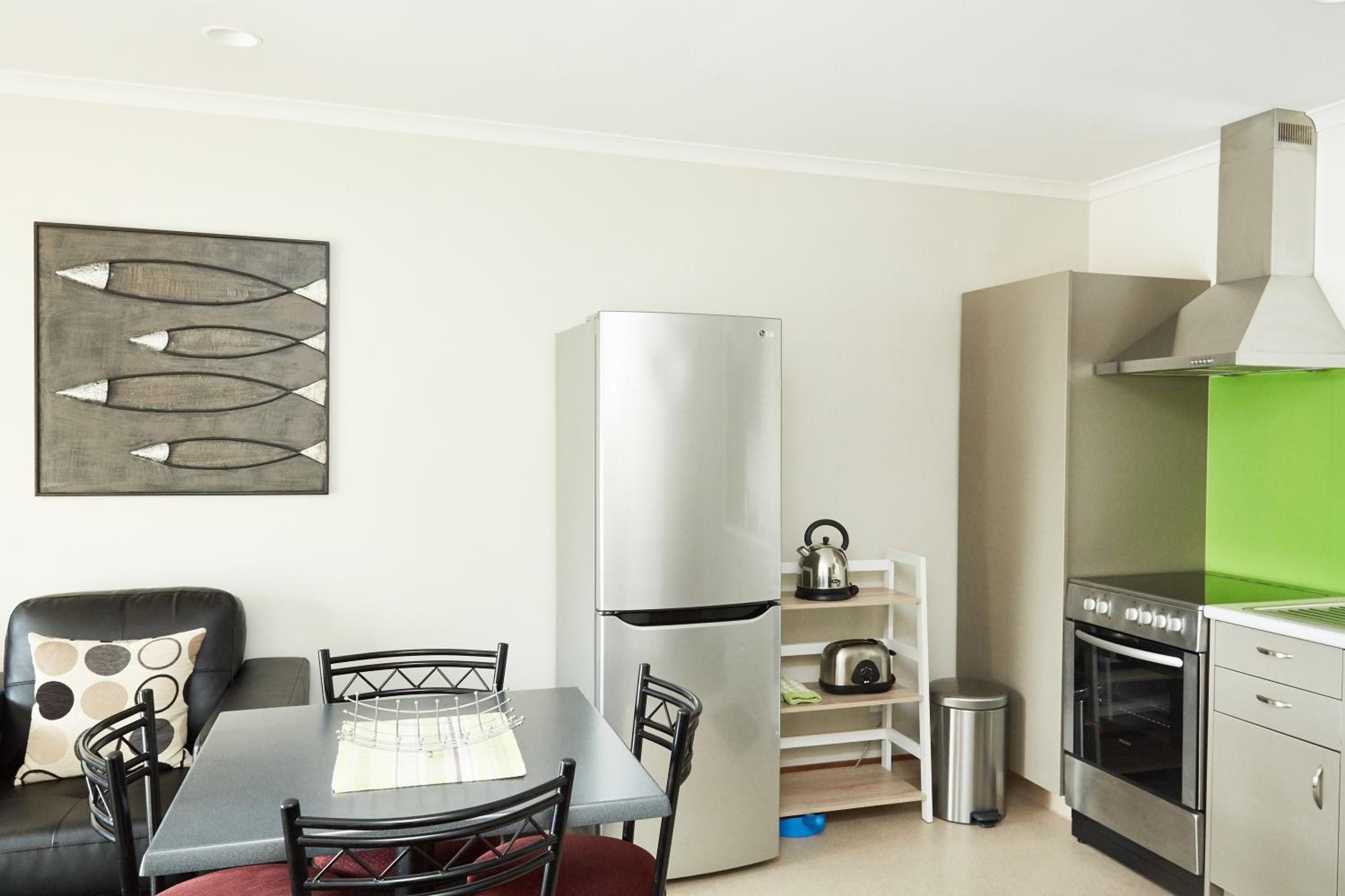 Two-Bedroom Apartment with kitchen photo 1