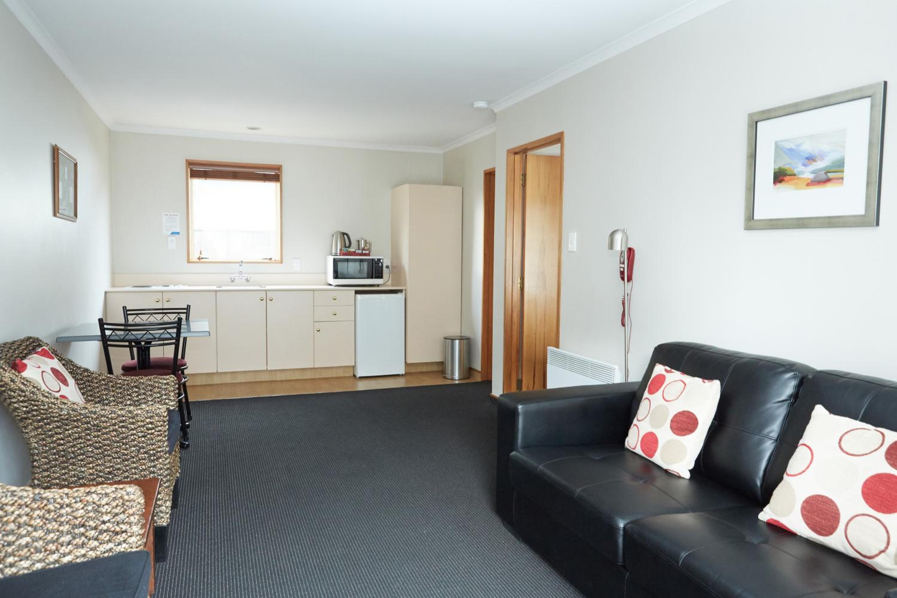 One-Bedroom Apartment Queen photo 3