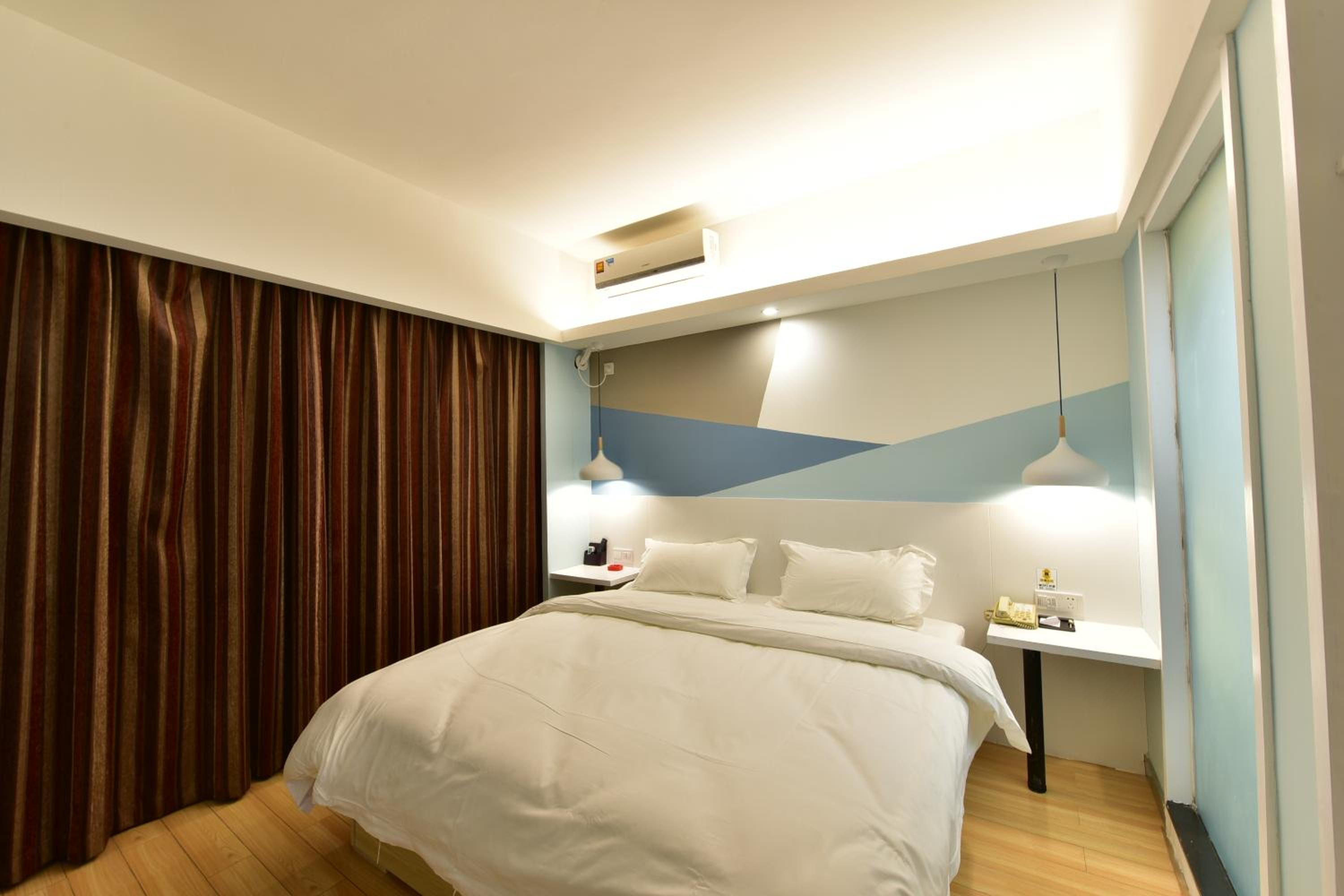 Superior Queen Room photo 3