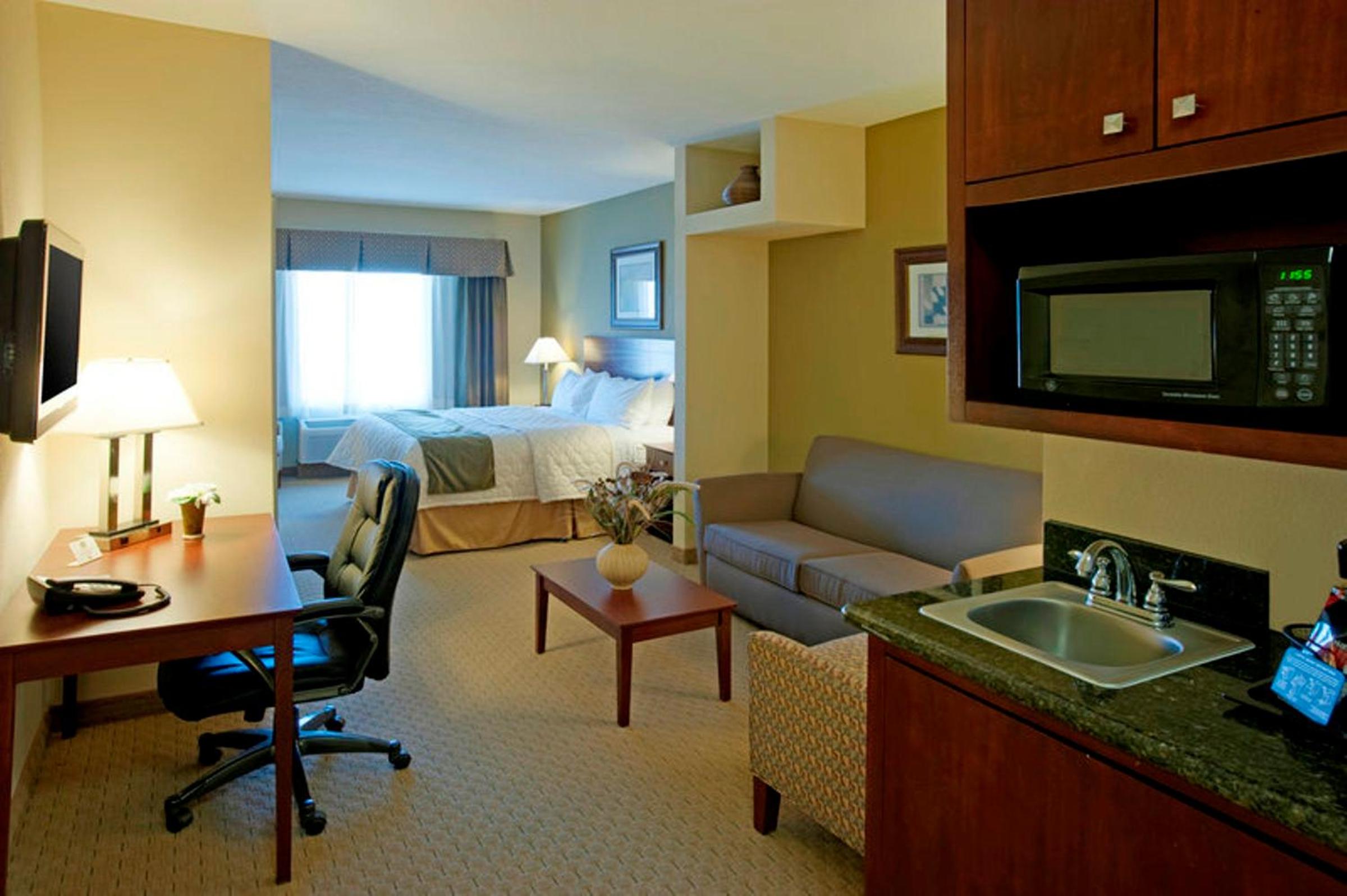 King Suite with Sofa Bed - Non-Smoking