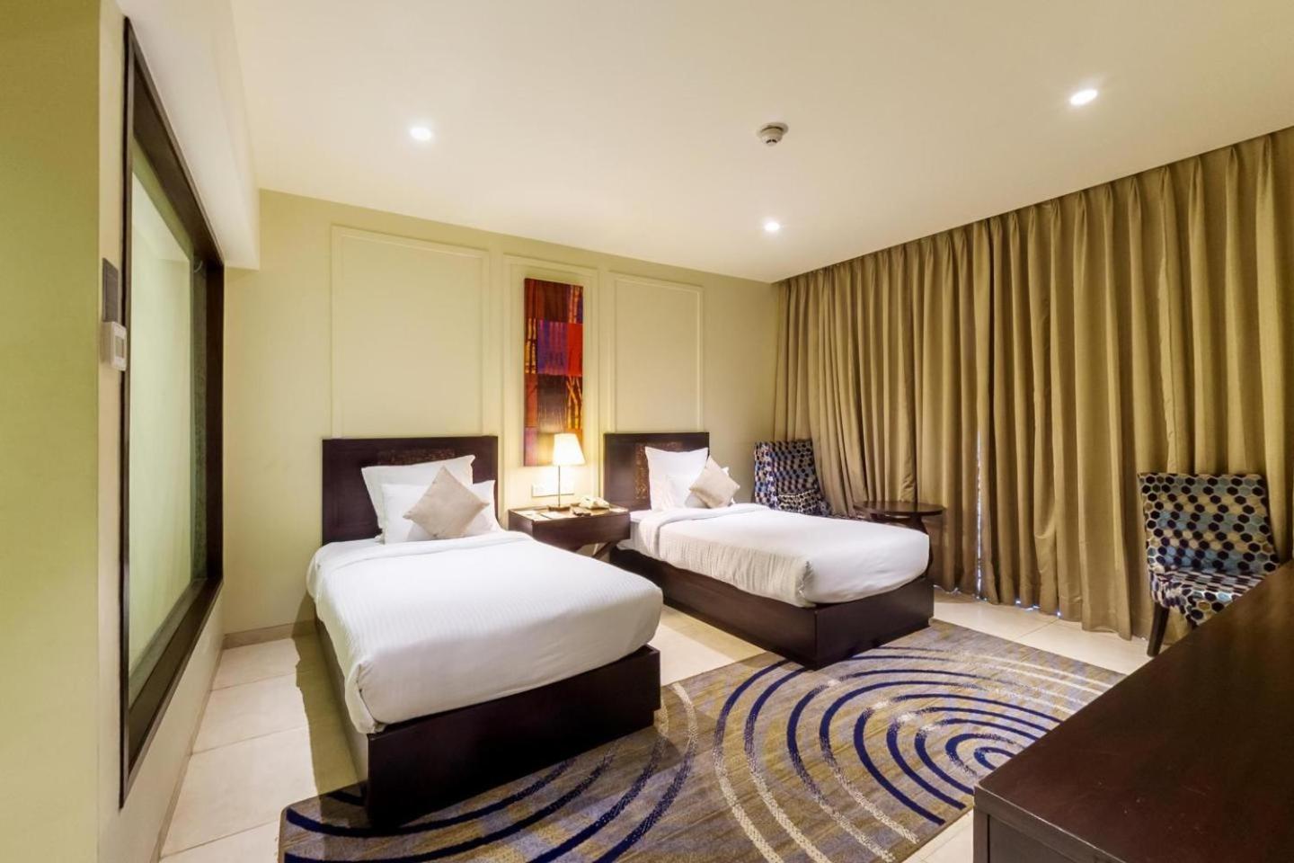 Superior Twin Room with Complimentary one free ticket for Trampoline Park at Imagicaa per room per stay and 20% discount on Food and Beverage - Photo 2