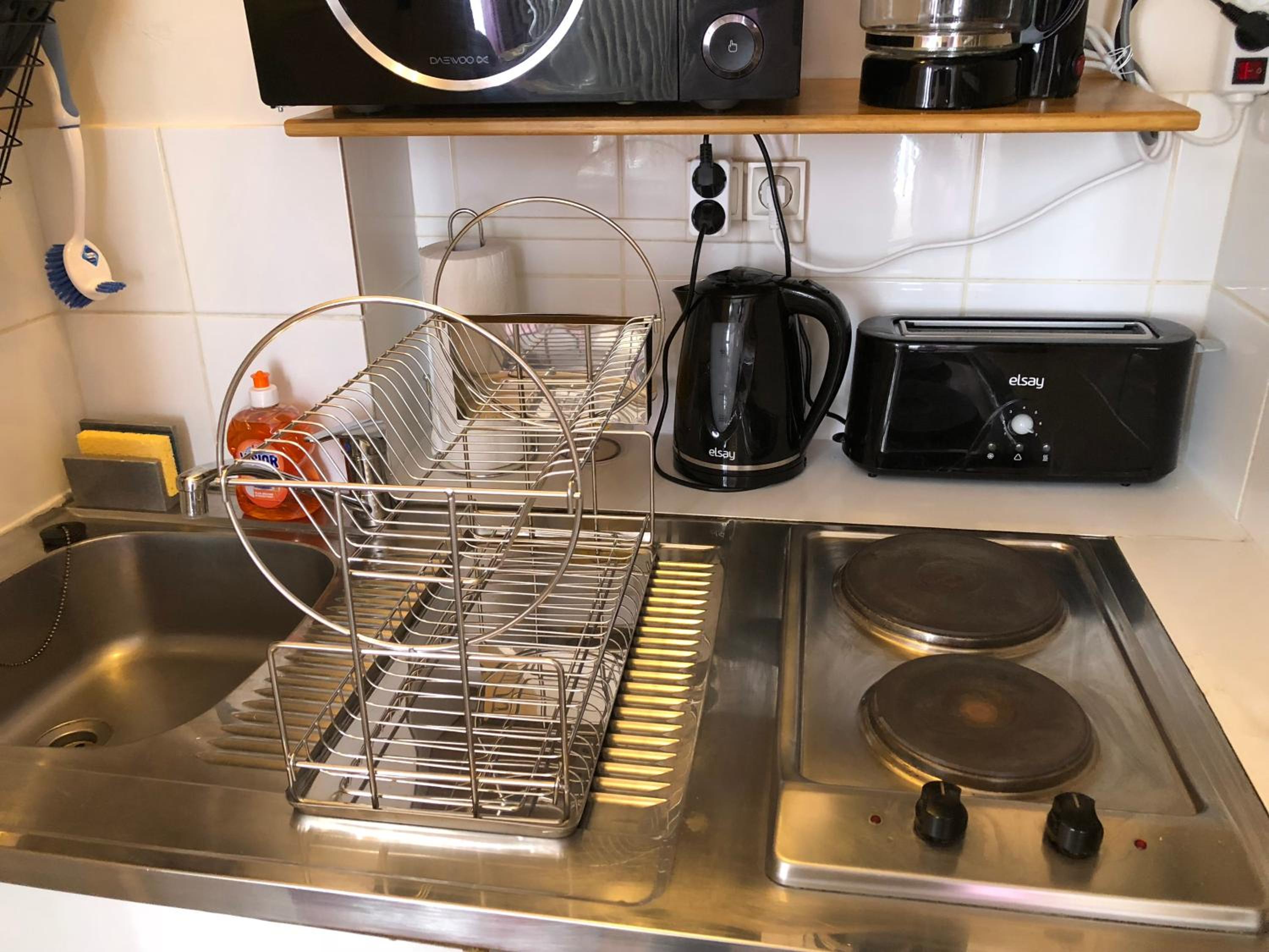 Studio Apartment - Photo 34