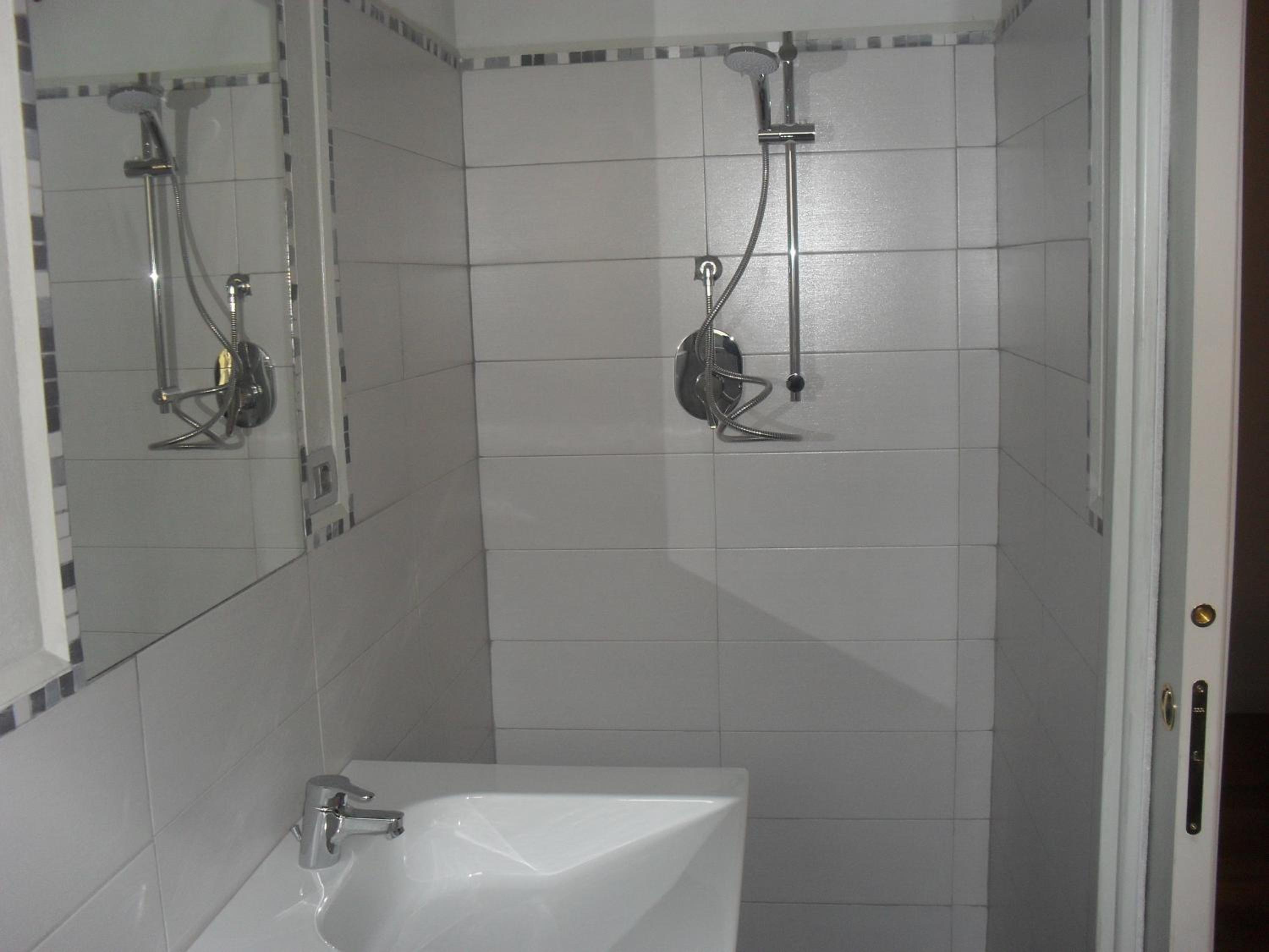 Double or Twin Room photo 3