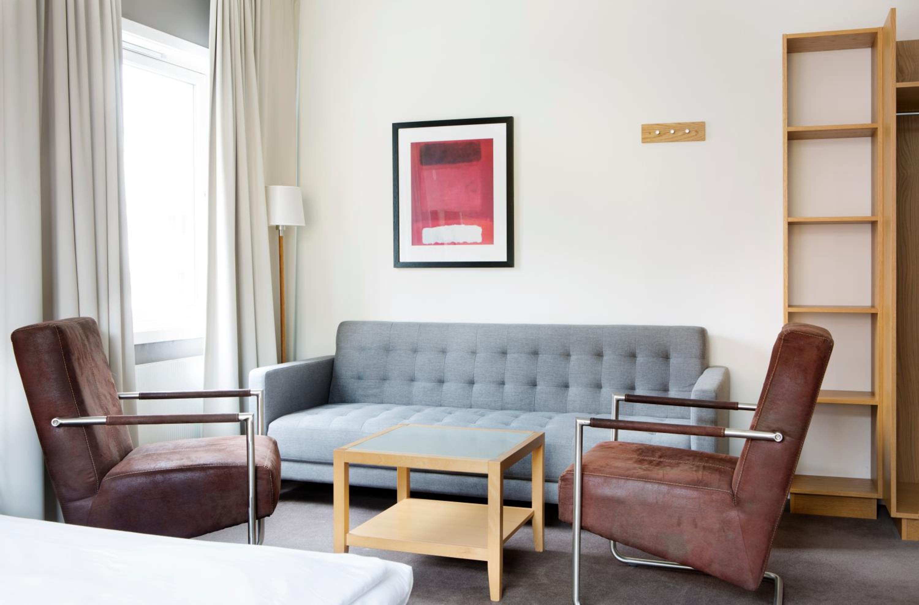 Family Room - Photo 1
